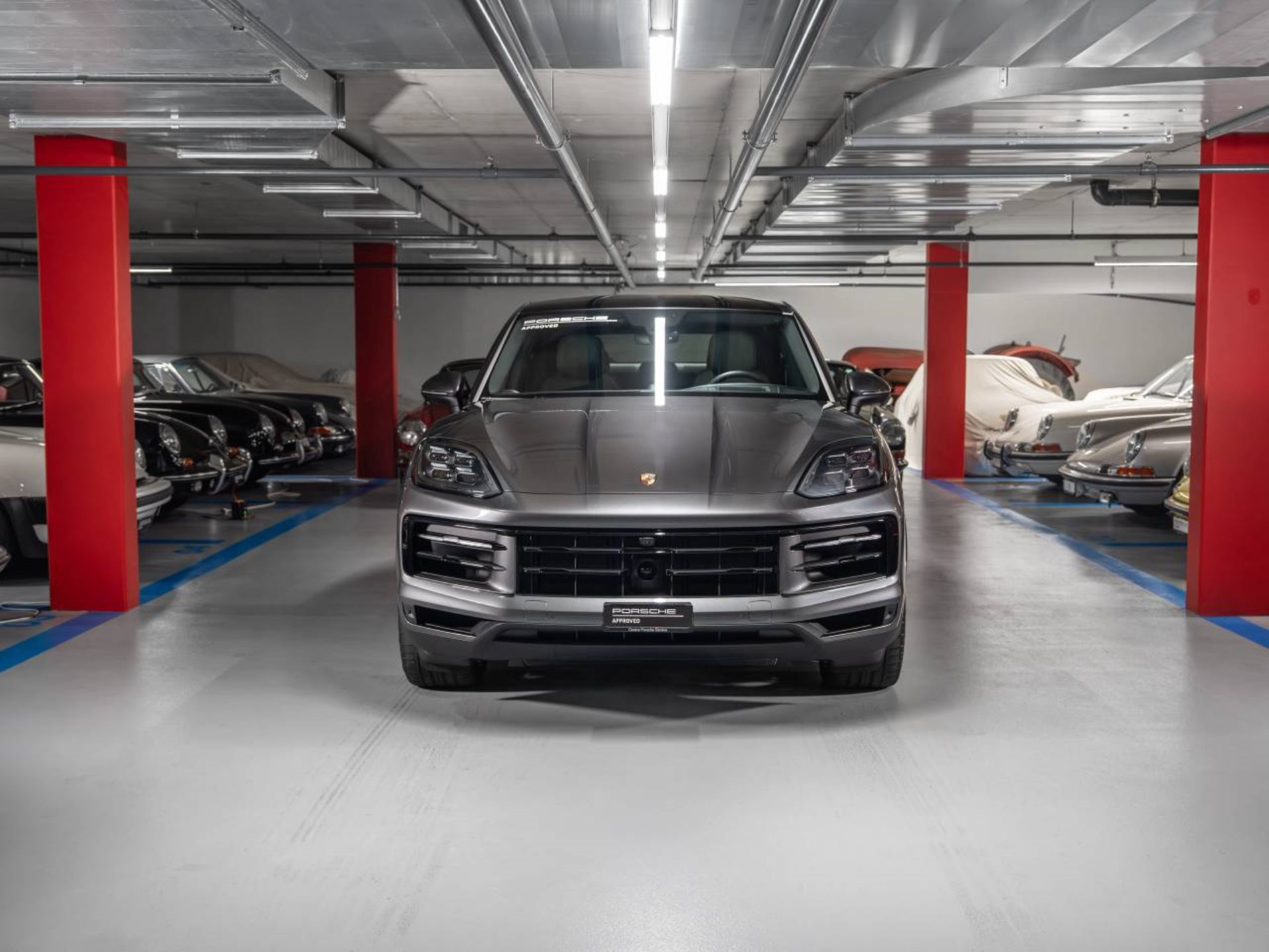PORSCHE Cayenne S E-Hybrid Coupé-showroom-element-1