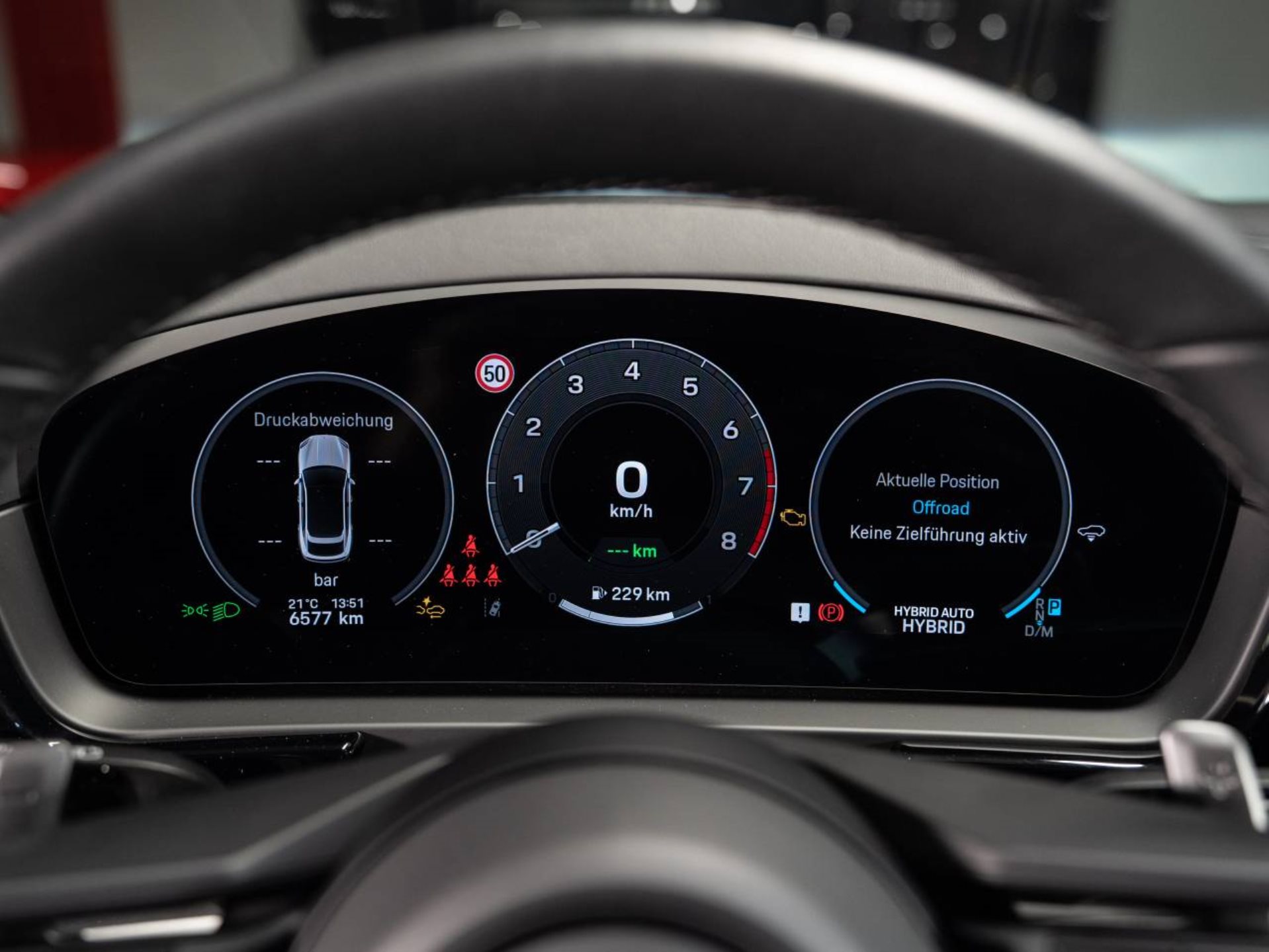 PORSCHE Cayenne S E-Hybrid Coupé-image-12