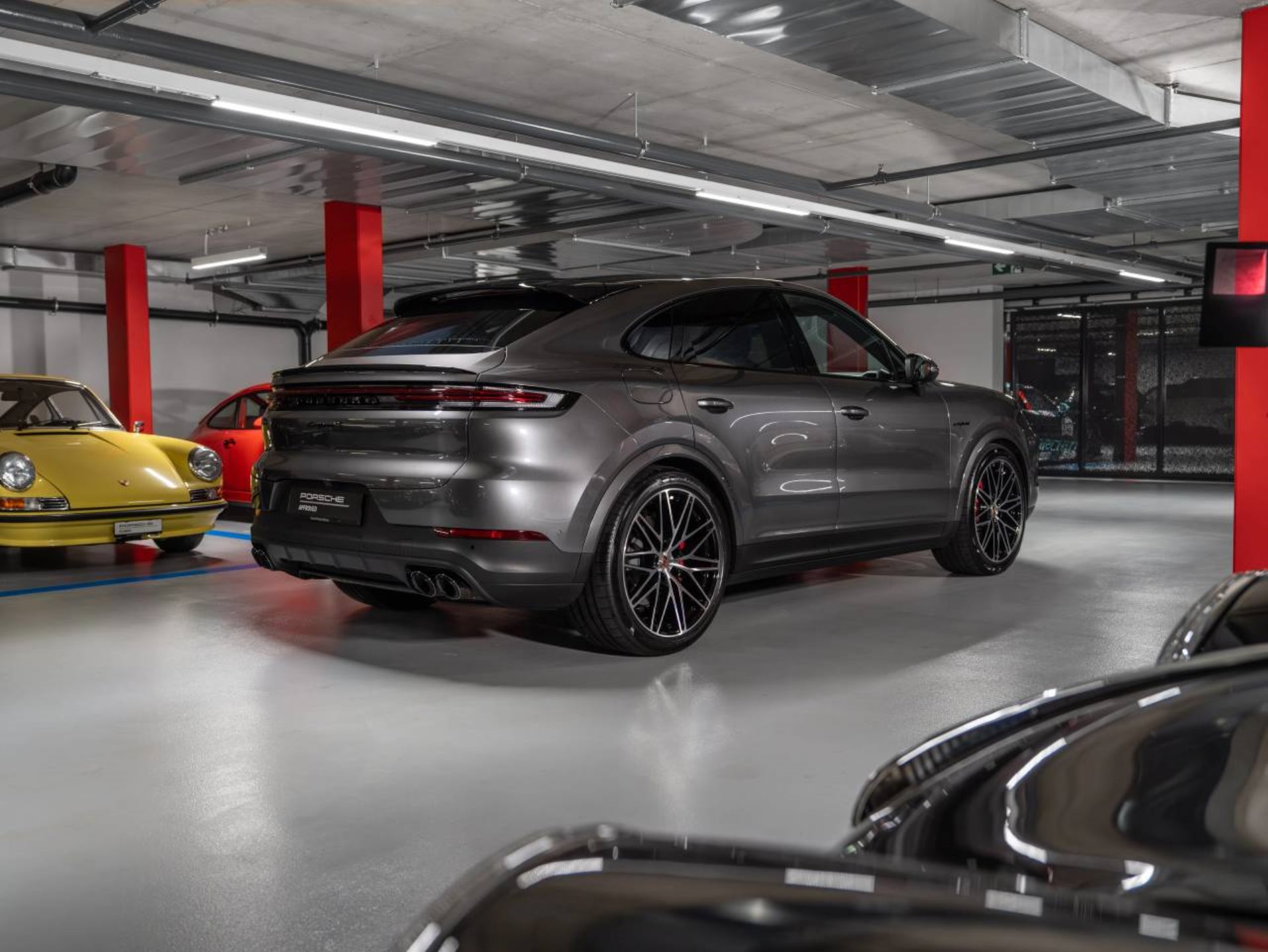 PORSCHE Cayenne S E-Hybrid Coupé-image-7