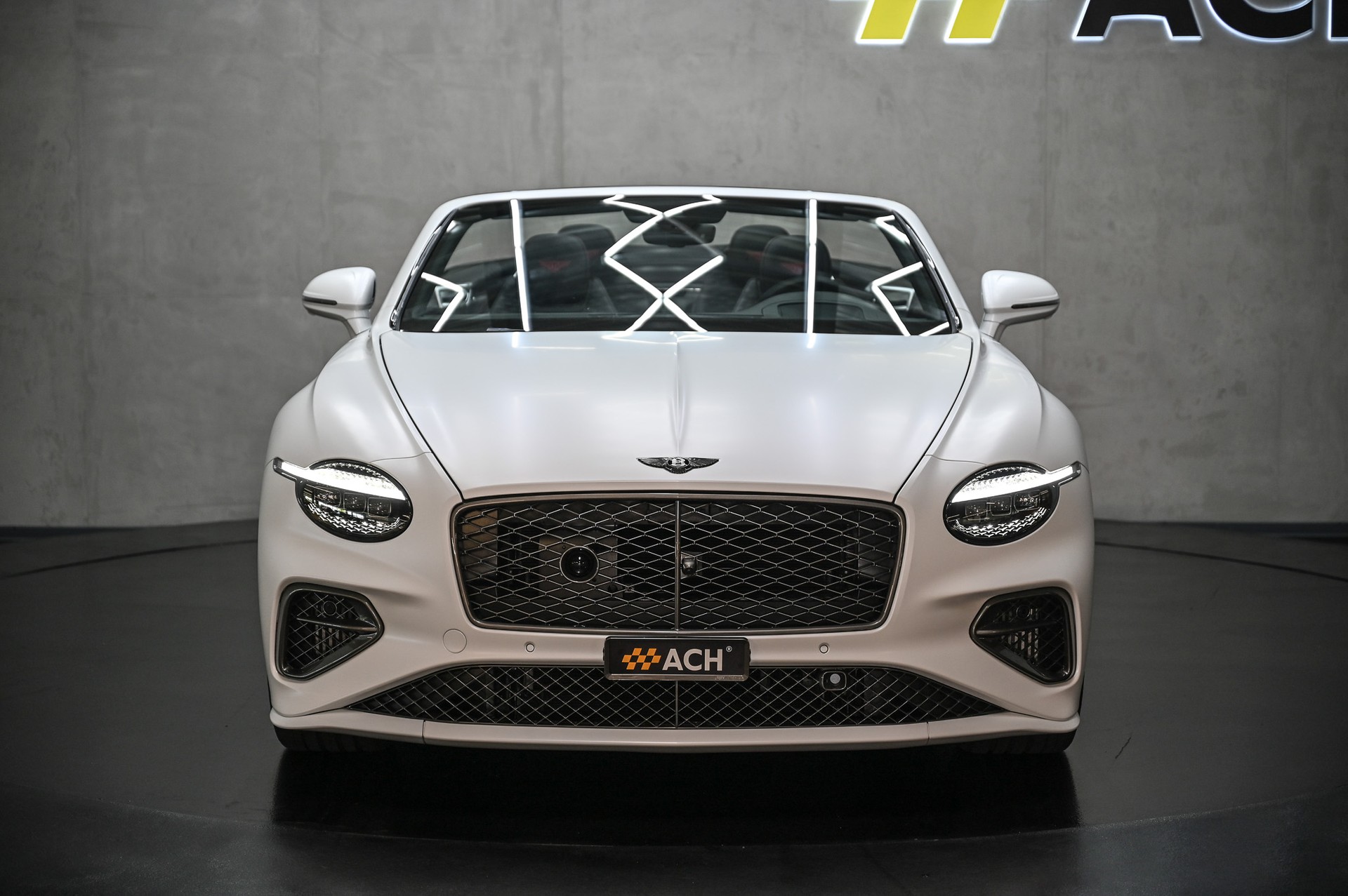 BENTLEY Continental GTC 4.0 V8 Hybrid Speed First Edition-showroom-element-1