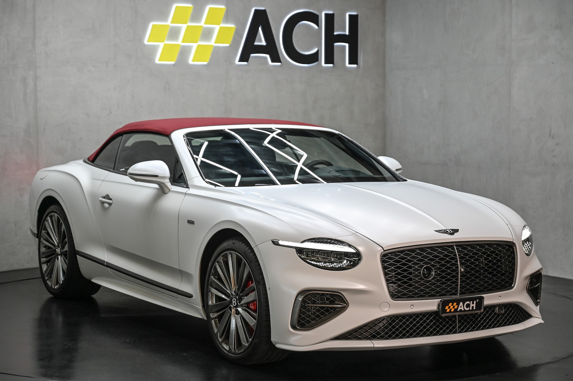 BENTLEY Continental GTC 4.0 V8 Hybrid Speed First Edition-showroom-element-3