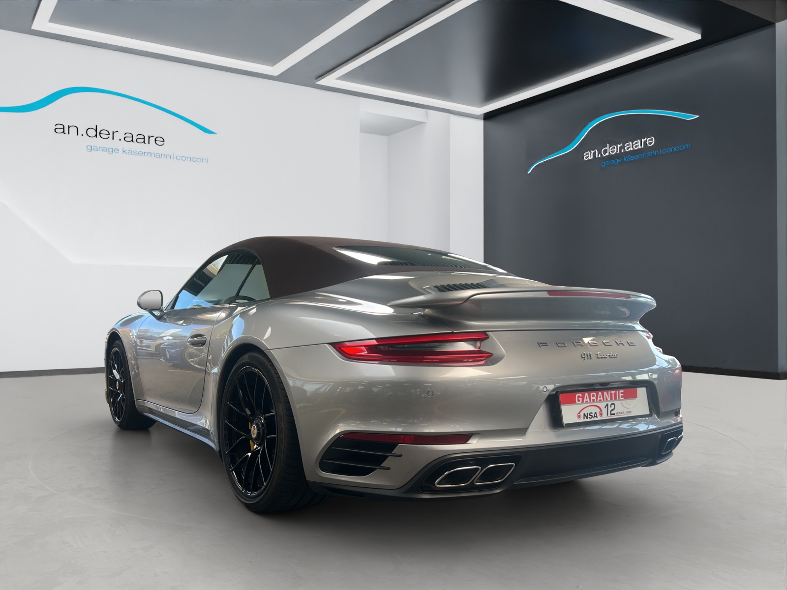 PORSCHE 911 Turbo Cabrio PDK-image-6