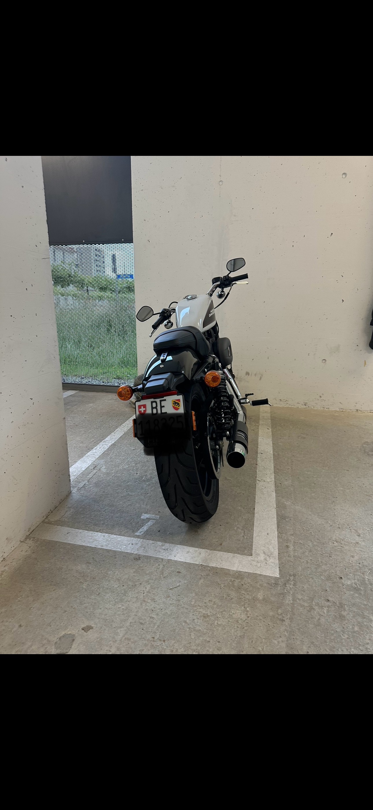 HARLEY-DAVIDSON XL 1200 CX Sportster Roadster ABS-image-2