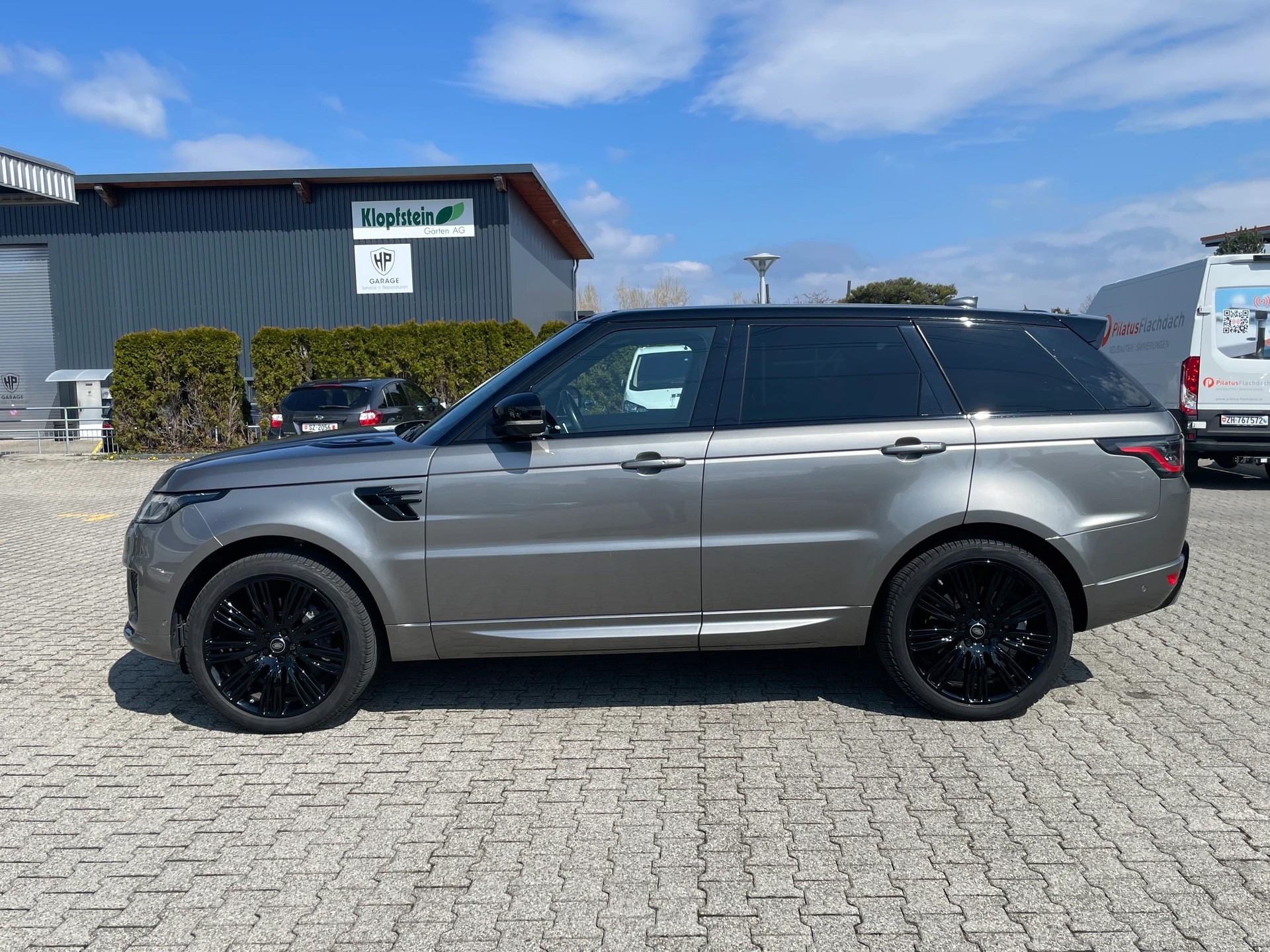 LAND ROVER Range Rover Sport 3.0 SDV6 HSE Dynamic-image-4