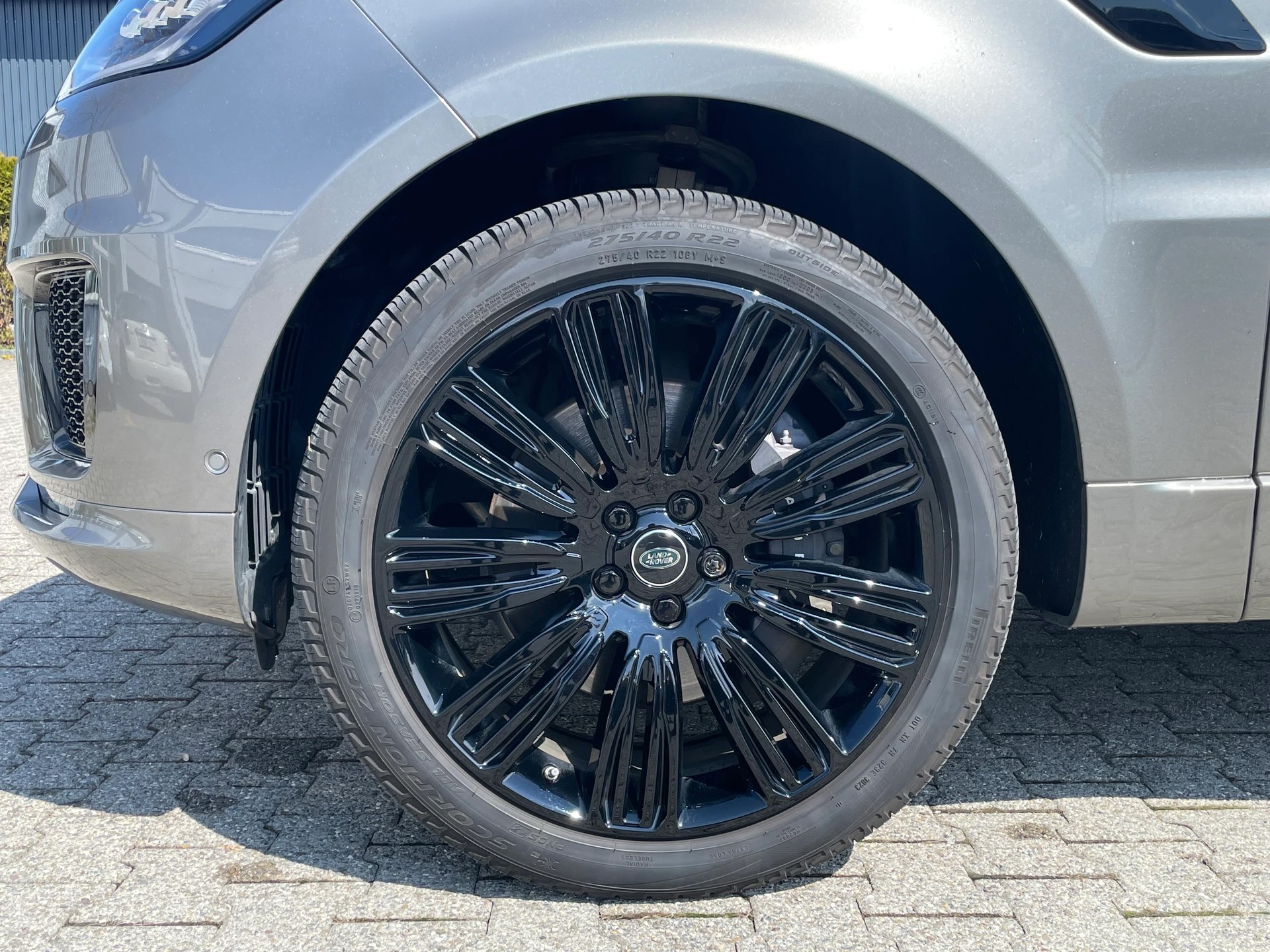 LAND ROVER Range Rover Sport 3.0 SDV6 HSE Dynamic-image-6