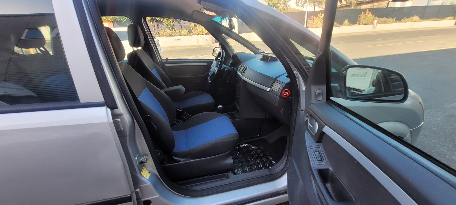 OPEL Meriva 1.6i 16V Enjoy-image-10