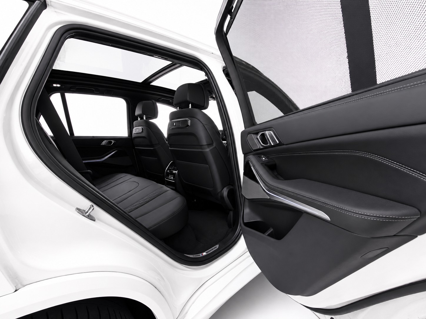 BMW X5 30d xDrive SAG M-Sport CH FAHRZEUG-image-21