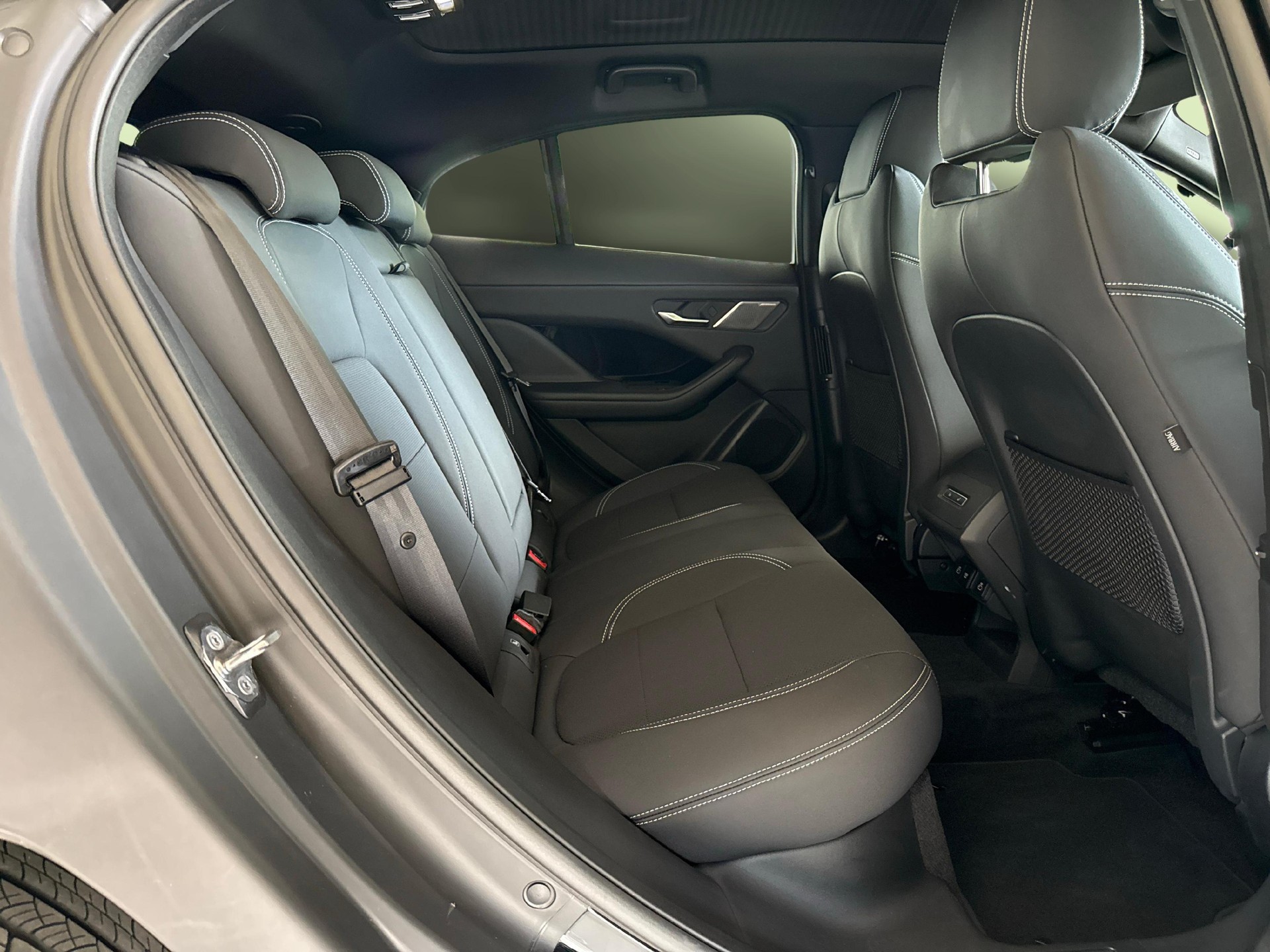 JAGUAR I-Pace EV400 S AWD + Pneumatici invernali inclusi-image-12