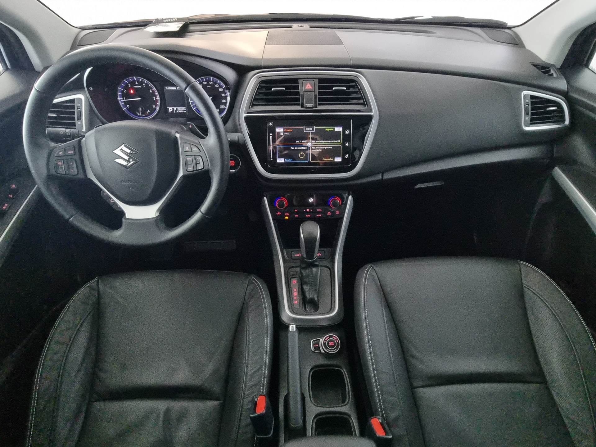 SUZUKI SX4 S-Cross 1.4 T Compact+ 4x4-image-7