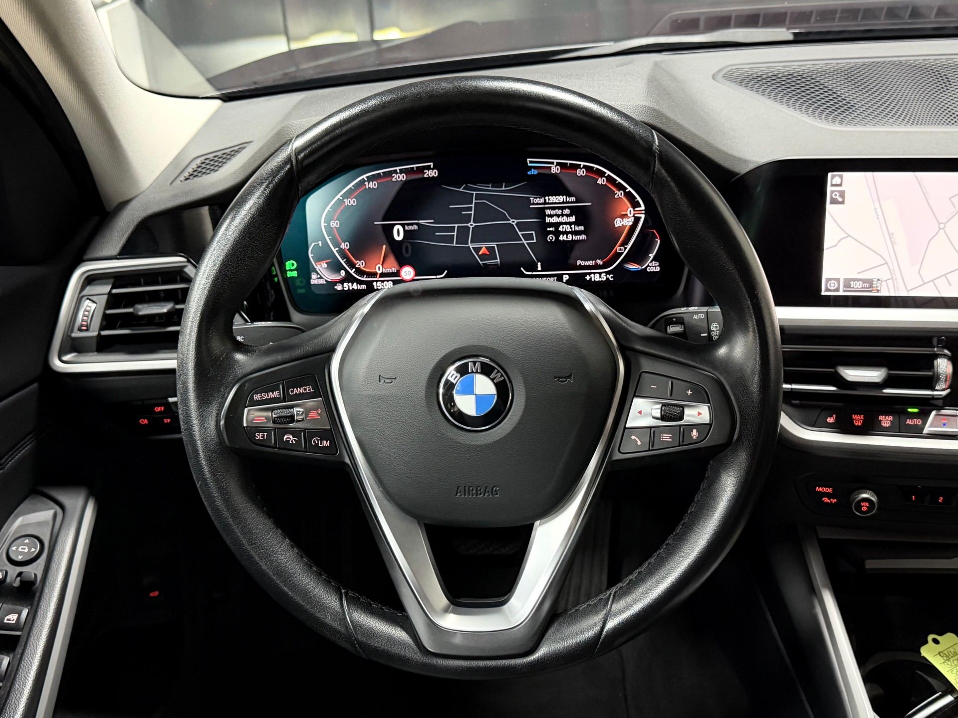 BMW 320d xDrive 48V Touring Sport Line Steptronic-image-11
