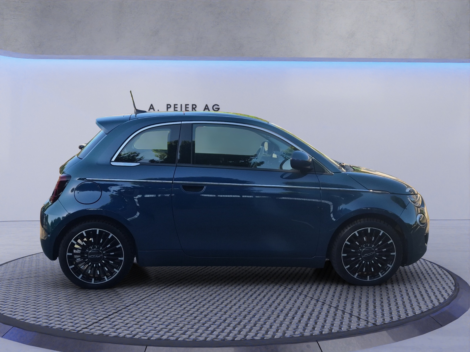 FIAT 500 electric 87 kW La Prima-image-6