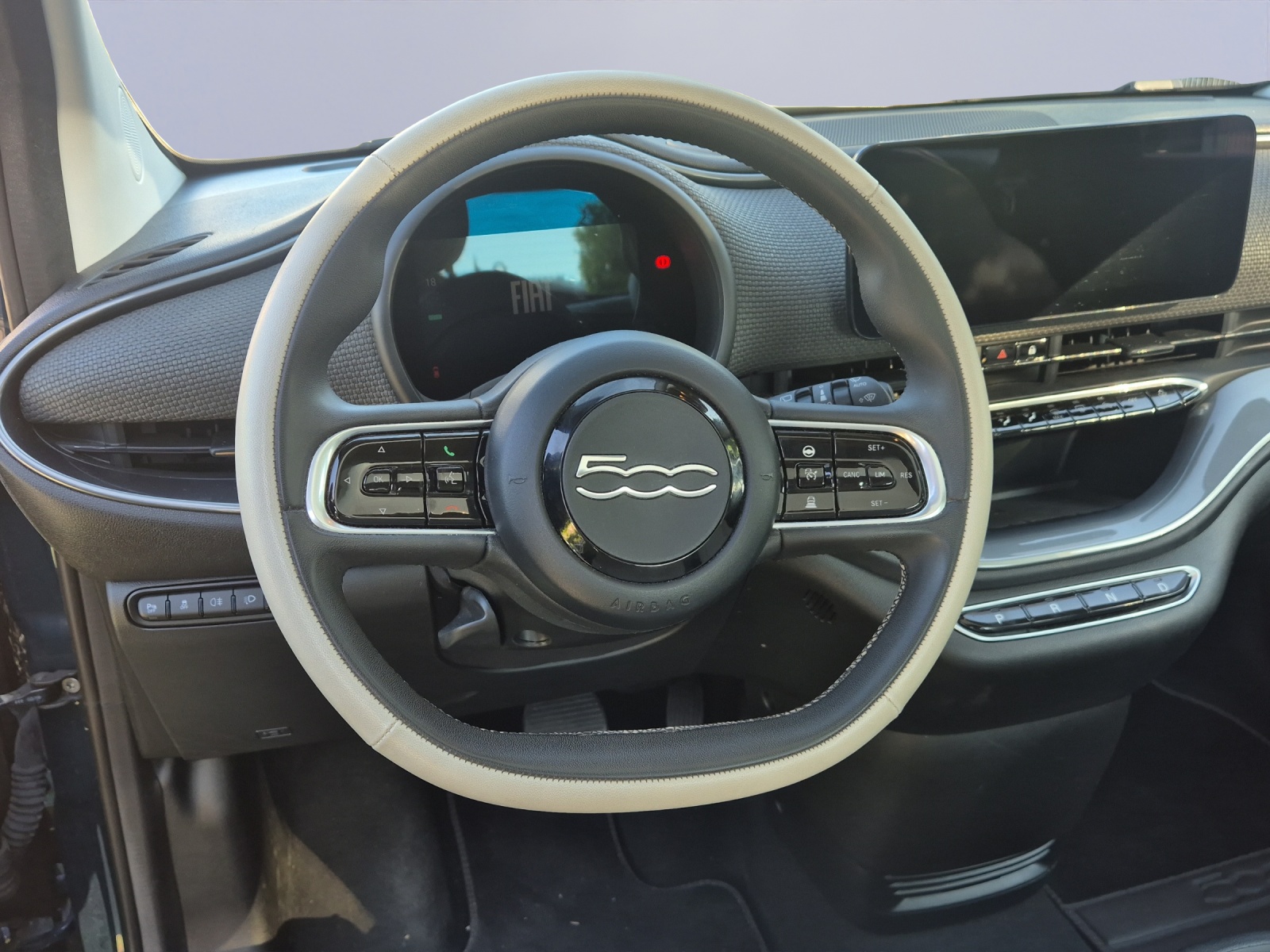 FIAT 500 electric 87 kW La Prima-image-8