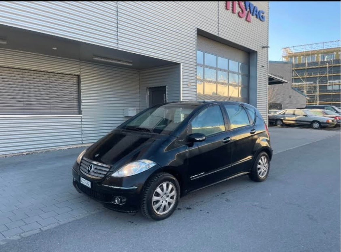 MERCEDES-BENZ A 180 CDI Elégance