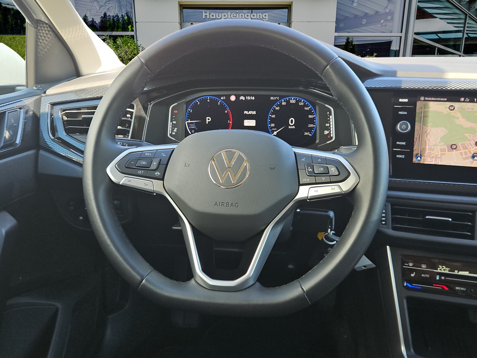 VW Polo 1.0 TSI Life DSG-image-12