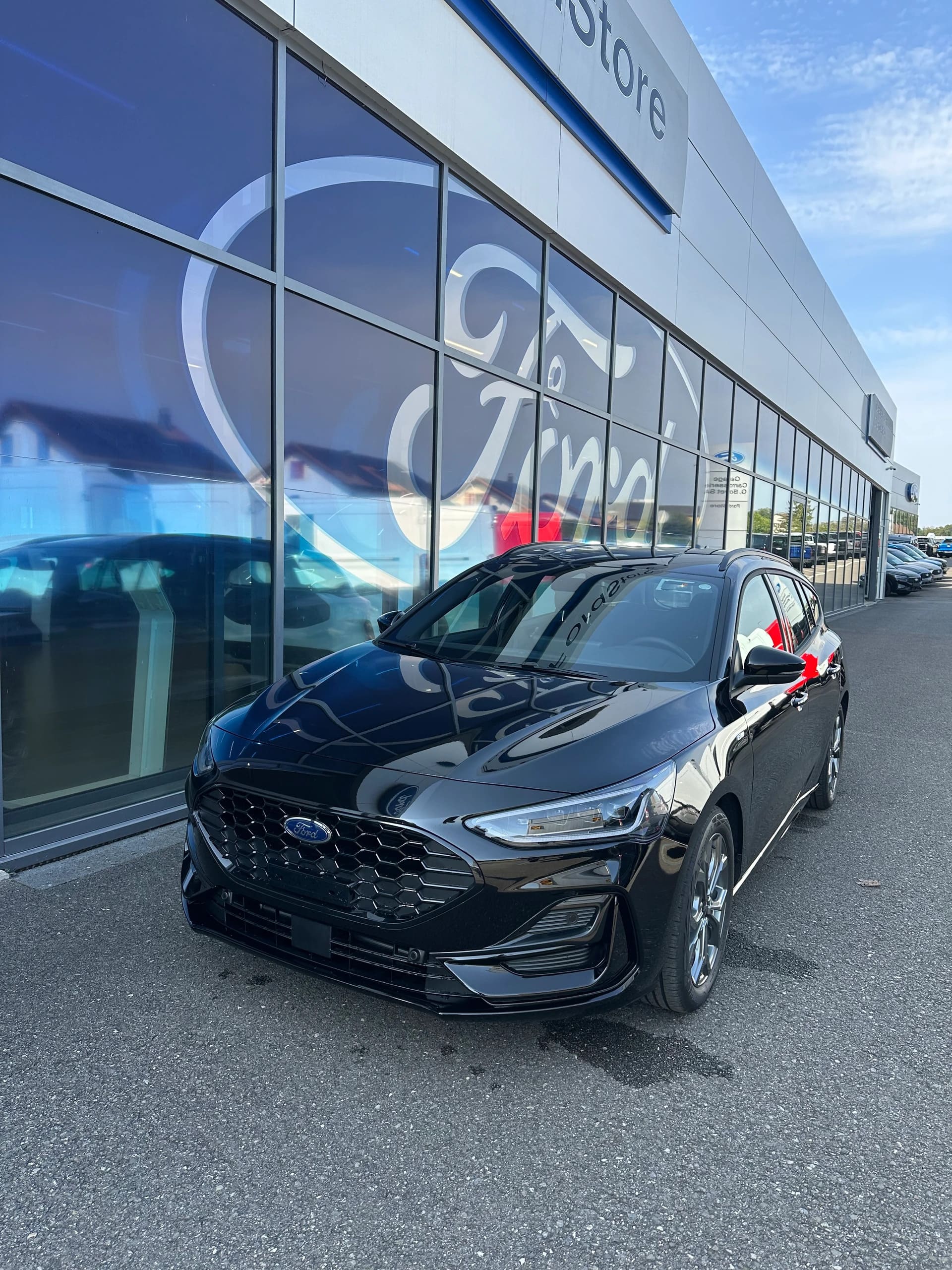 FORD Focus Station Wagon 1.0i EcoB ST-Line/155CV/Aut.-image-0