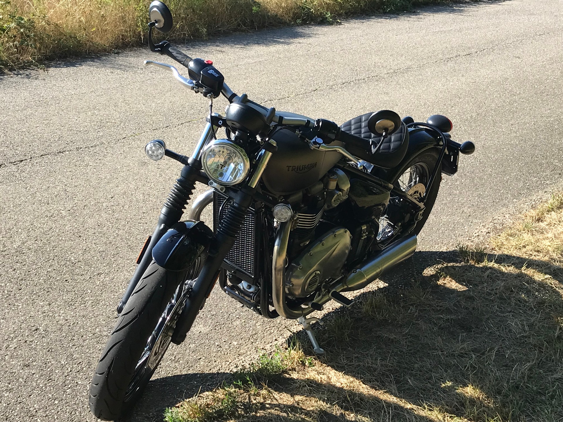 TRIUMPH Bonneville 1200 Bobber ABS-image-6
