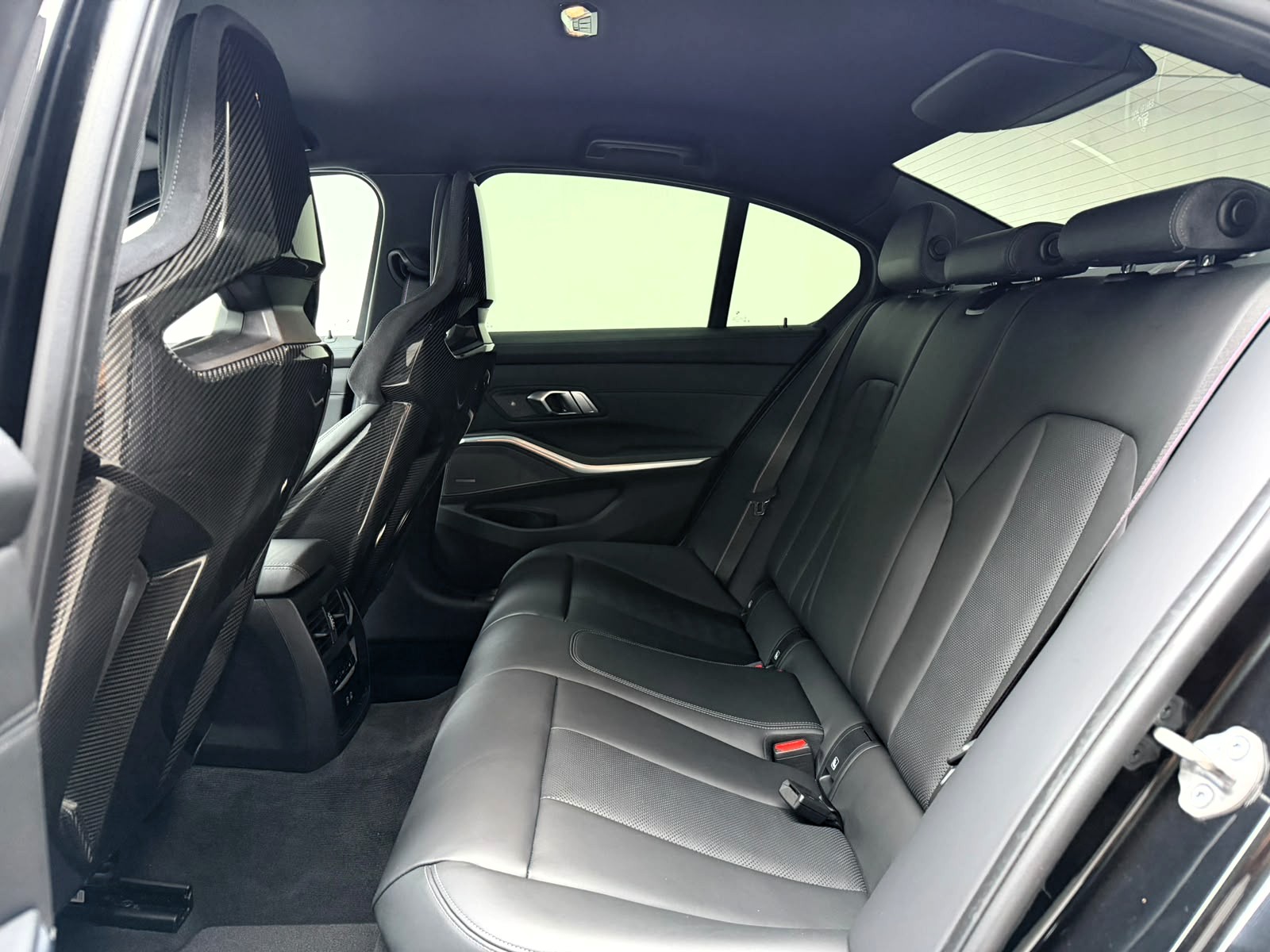 BMW M3 Competition M xDrive-image-12