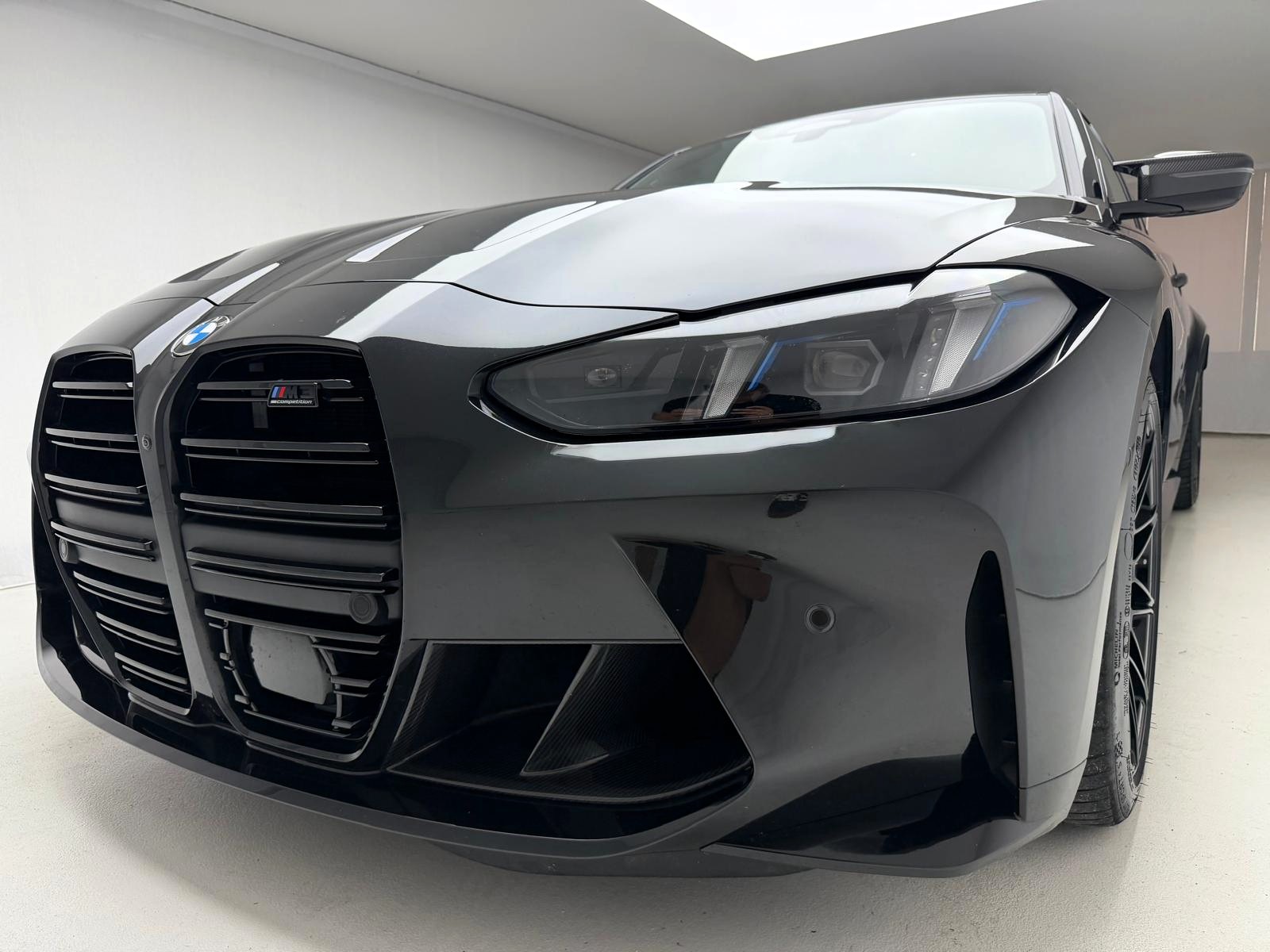 BMW M3 Competition M xDrive-image-7