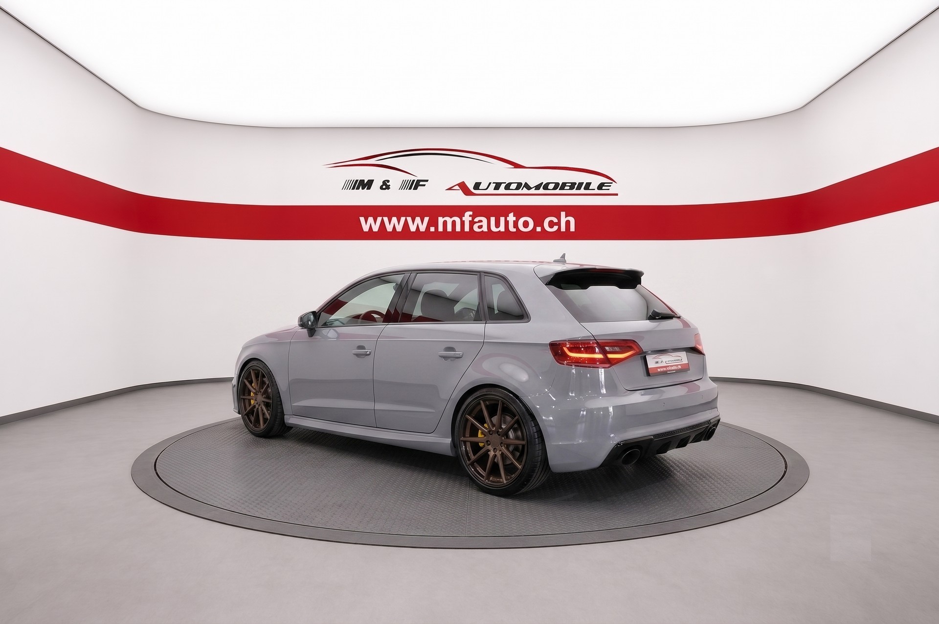 AUDI RS3 Sportback 2.5 T FSI quattro S-Tronic-showroom-element-3