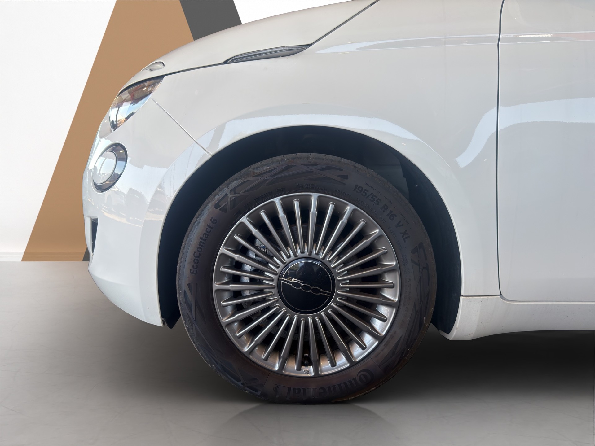 FIAT 500 Electric Cult 320KM-image-24