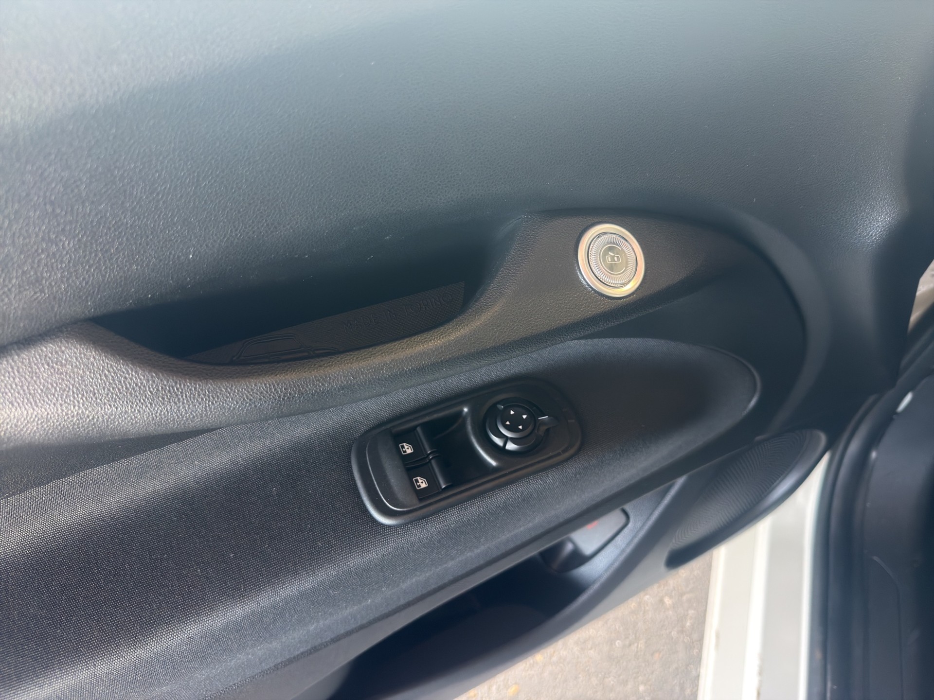 FIAT 500 Electric Cult 320KM-image-27