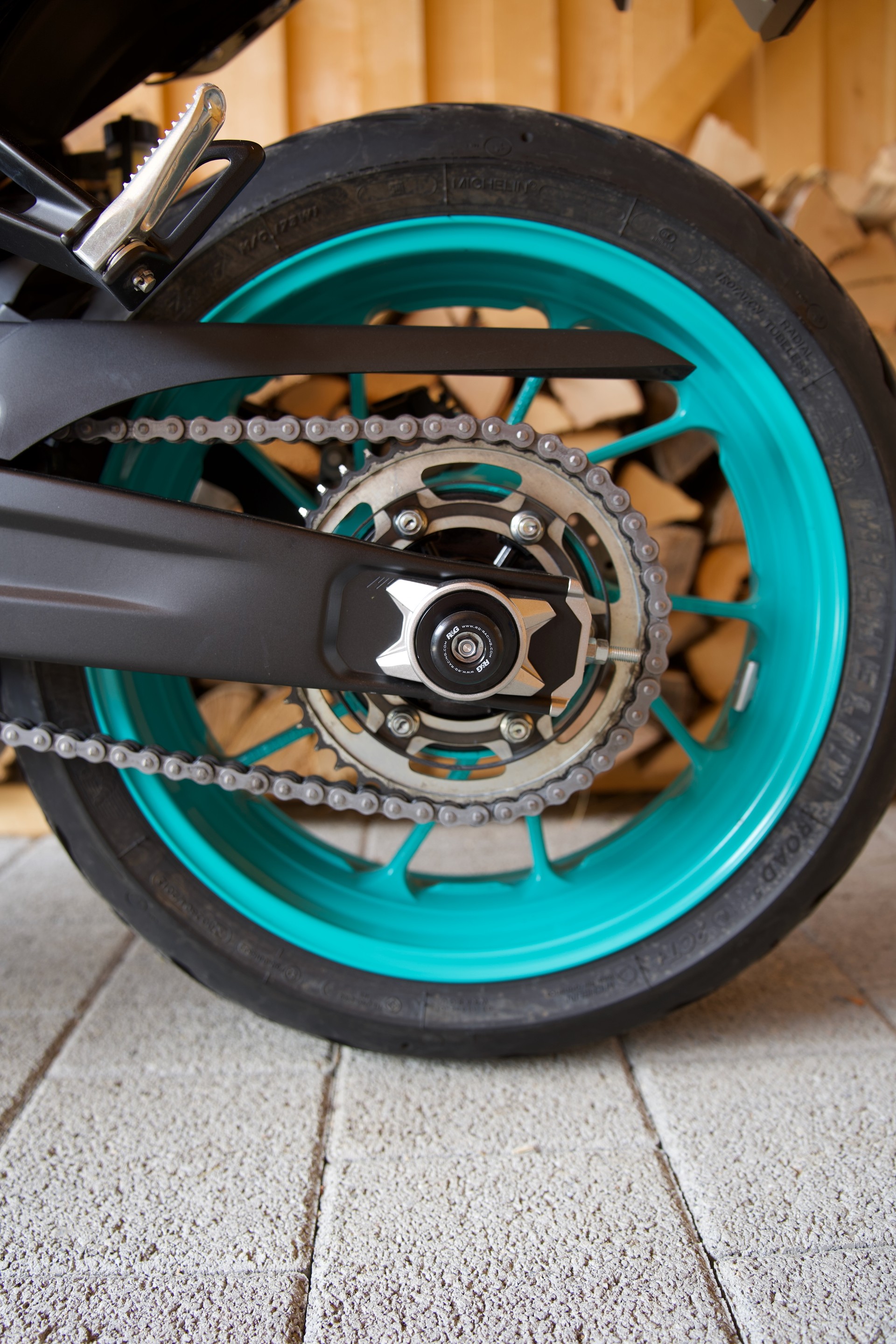 YAMAHA MT-07-image-11