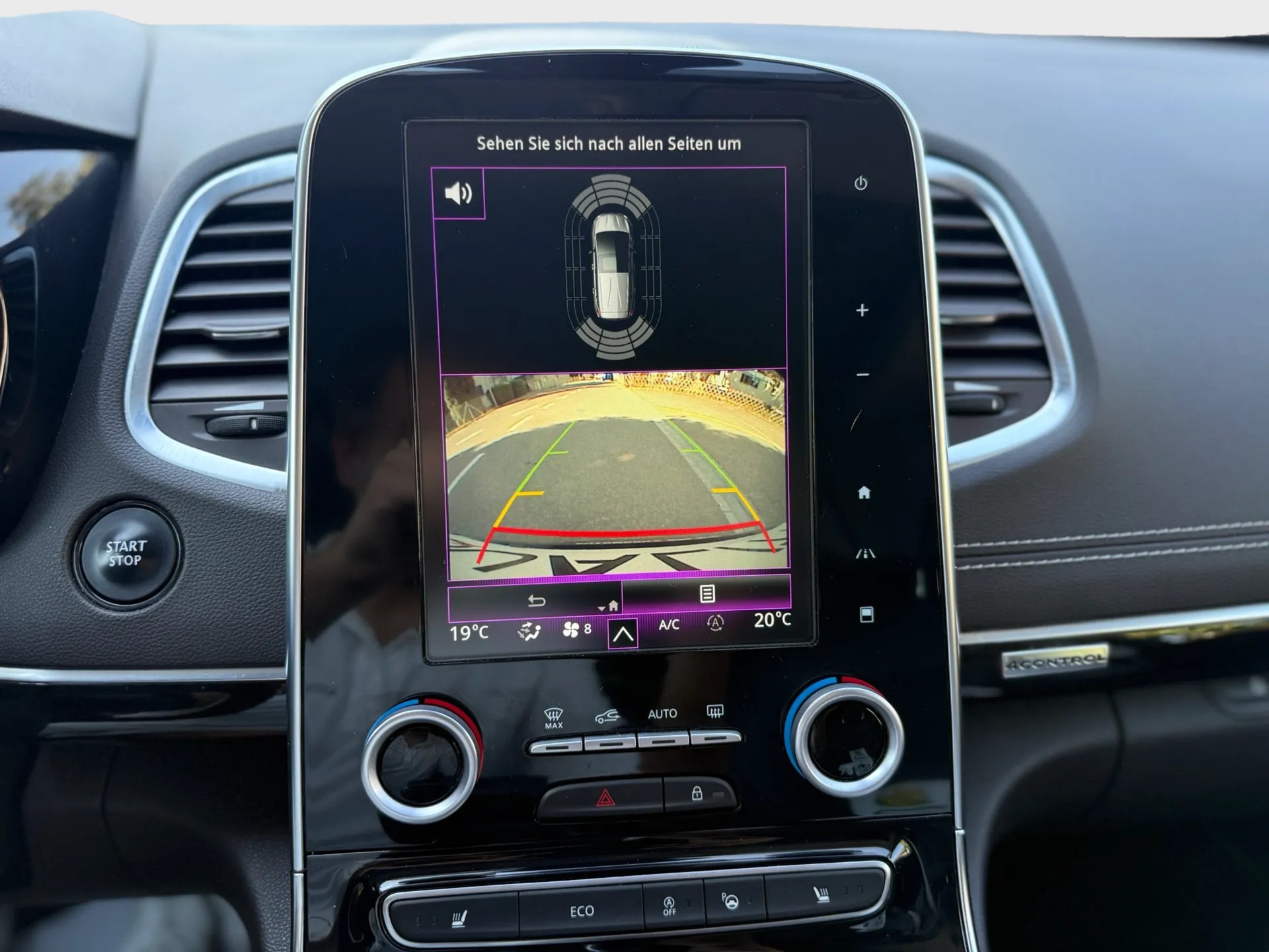 RENAULT Espace 1.6 TCe Initiale EDC-image-10