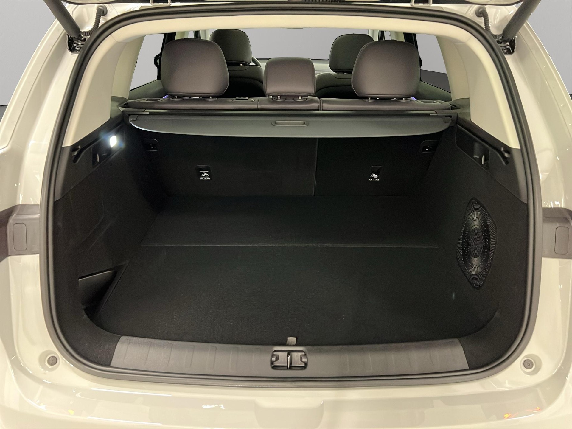 LEAPMOTOR C10 1.5 REEV Style-image-4
