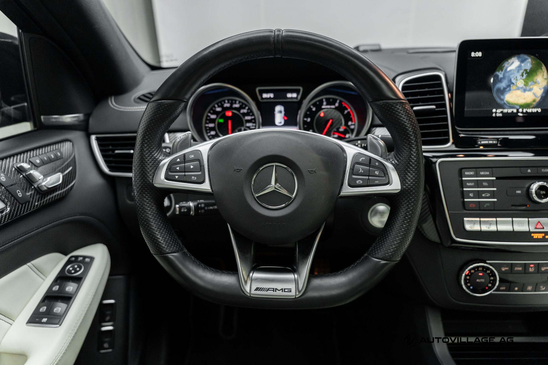 MERCEDES-BENZ GLE Coupé 63 AMG 4Matic Speedshift-image-16