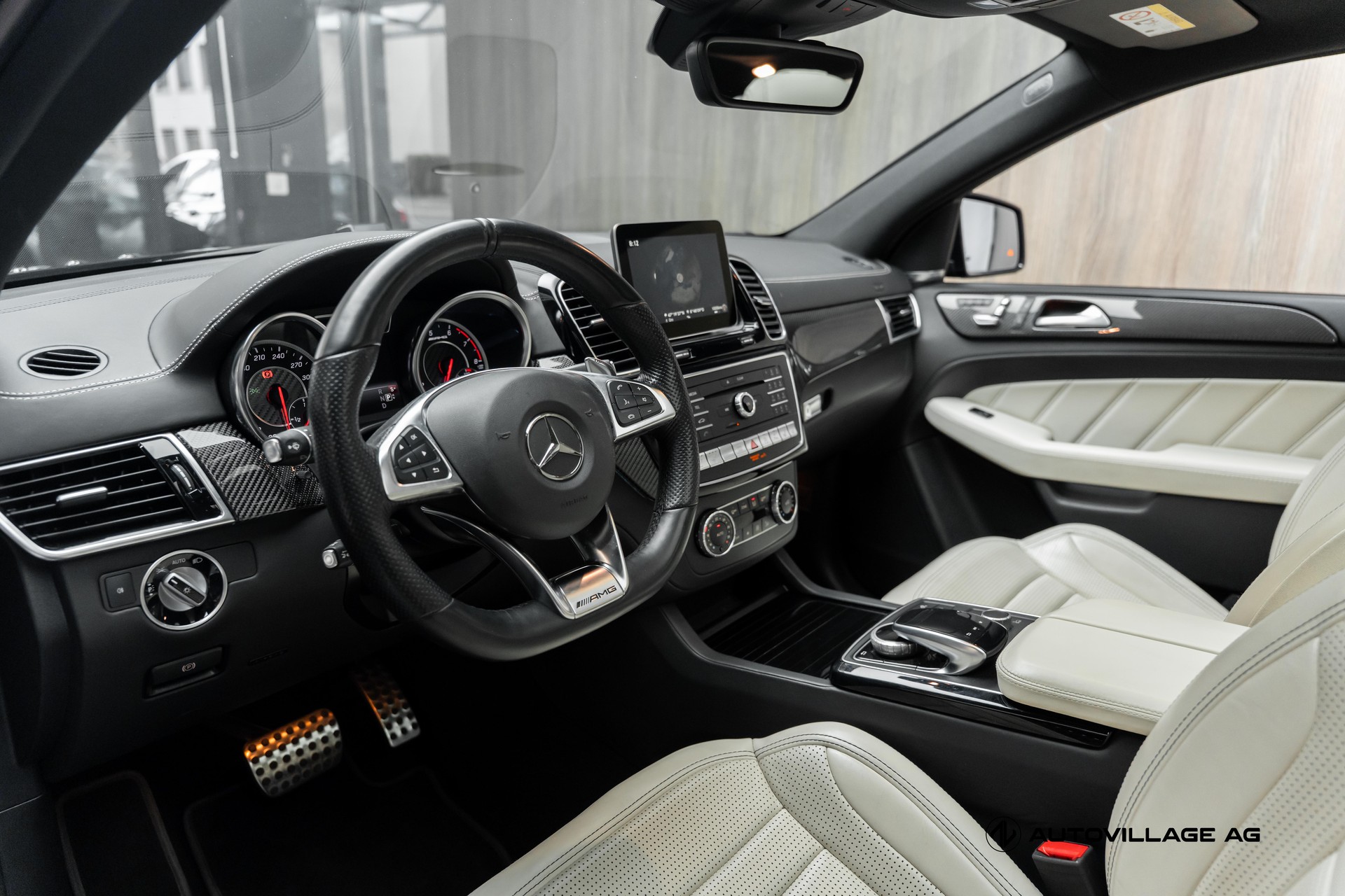 MERCEDES-BENZ GLE Coupé 63 AMG 4Matic Speedshift-showroom-element-3