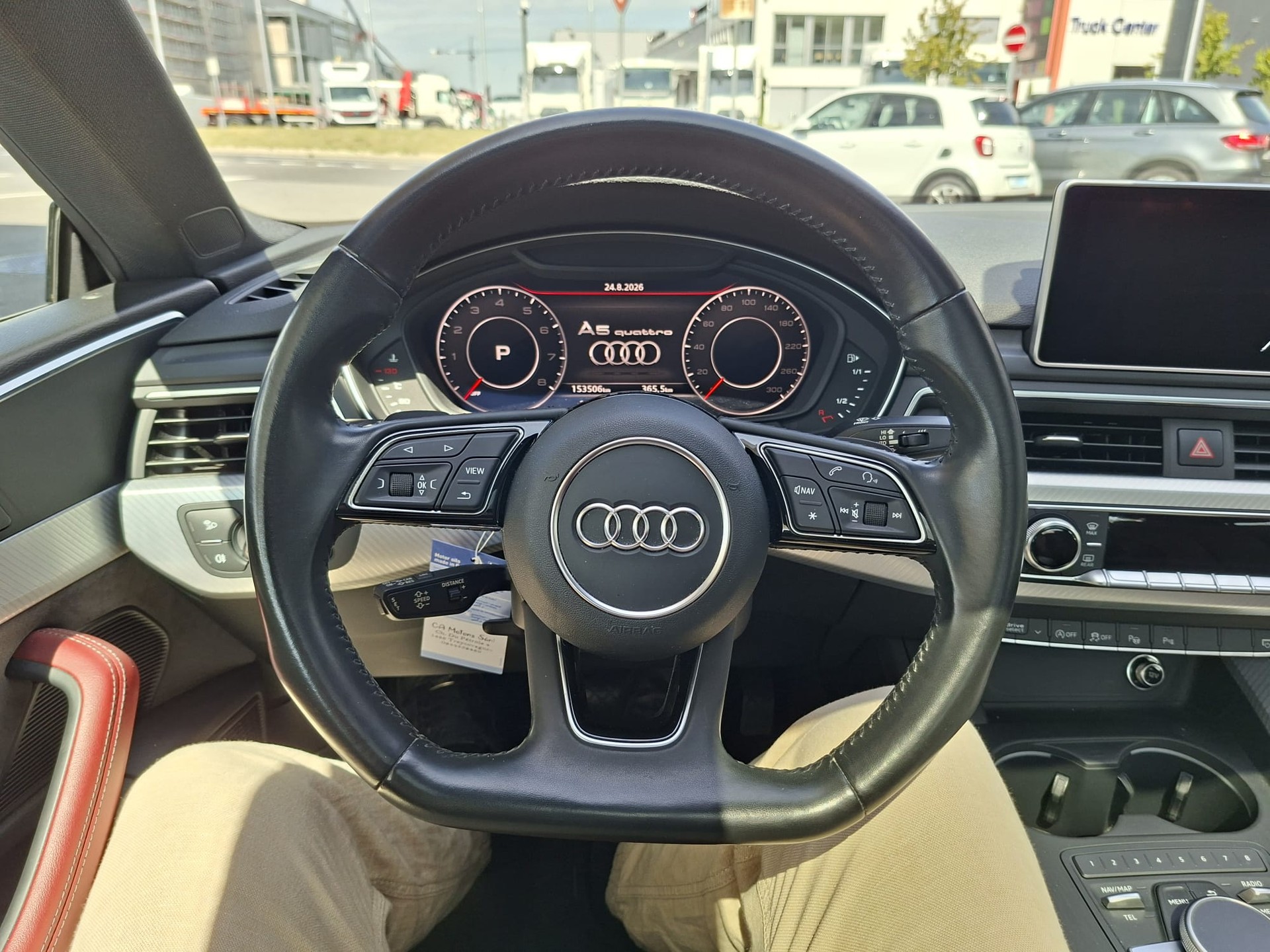 AUDI A5 Coupé 2.0 TFSI quattro S-tronic-image-8