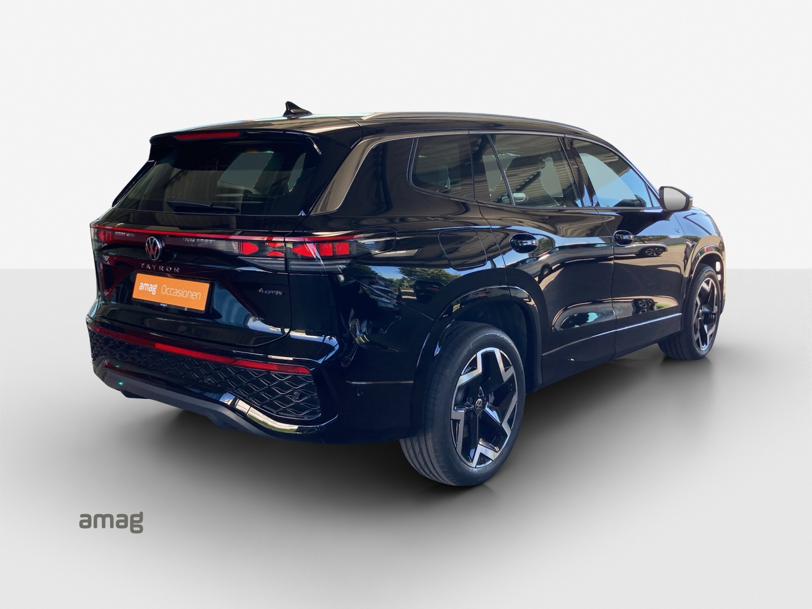 VW Tayron 2.0 TSI R-Line DSG 4Motion-image-4