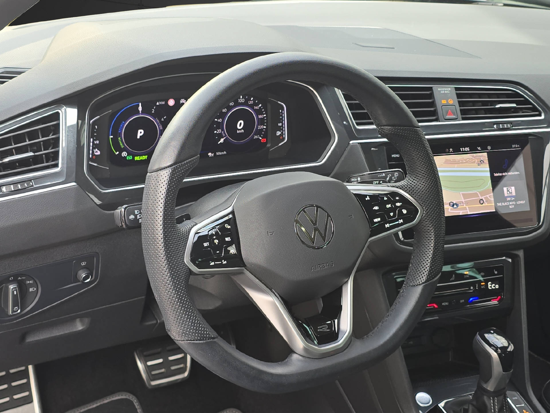VW Tiguan 1.4 TSI PHEV R-Line ** Frisch ab MFK & 12 Monate GARANTIE **-image-16