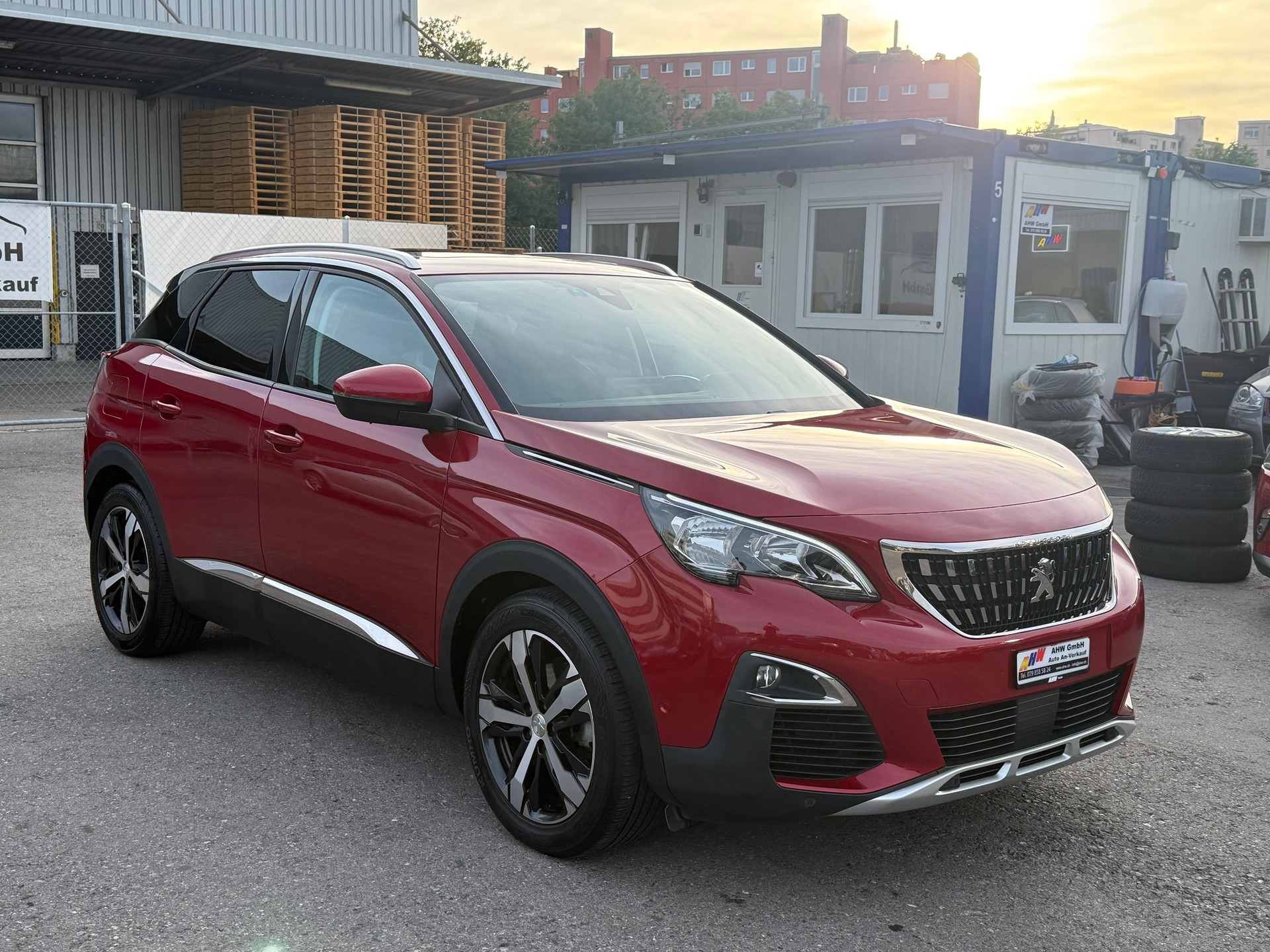PEUGEOT 3008 1.6 THP Allure EAT / Frisch ab MFK / 1 Jahr Garantie / AHK / Rückfahrkamera / Apple Carplay / Navi-image-2