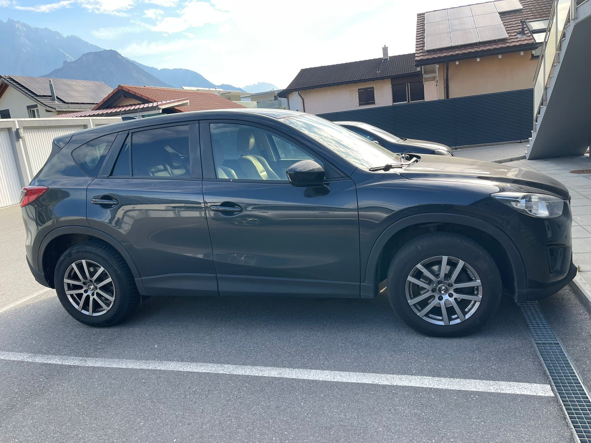 MAZDA CX-5 2.2 D HP Revolution AWD Automatic-image-1