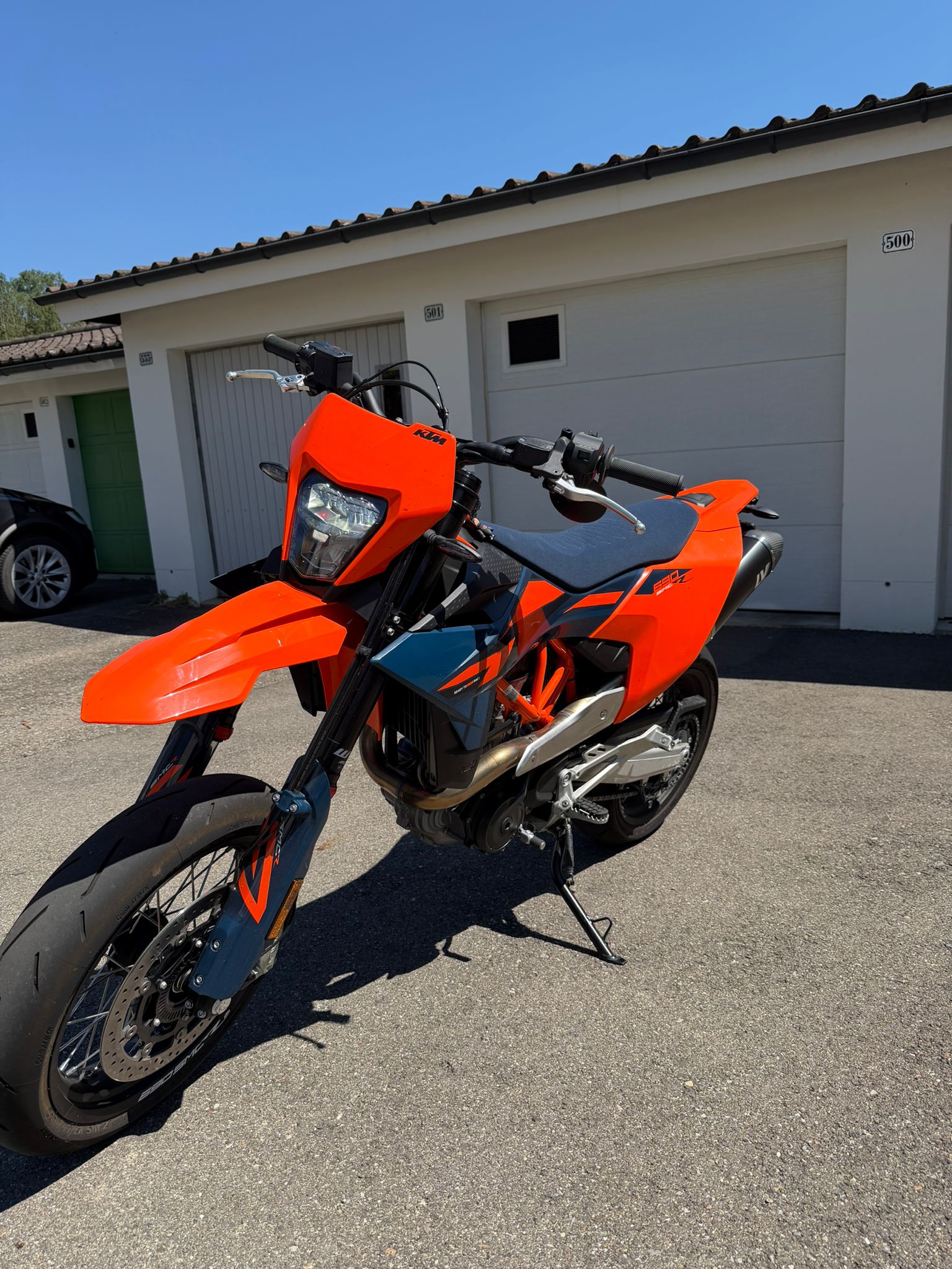 KTM 690 SMC R-image-1