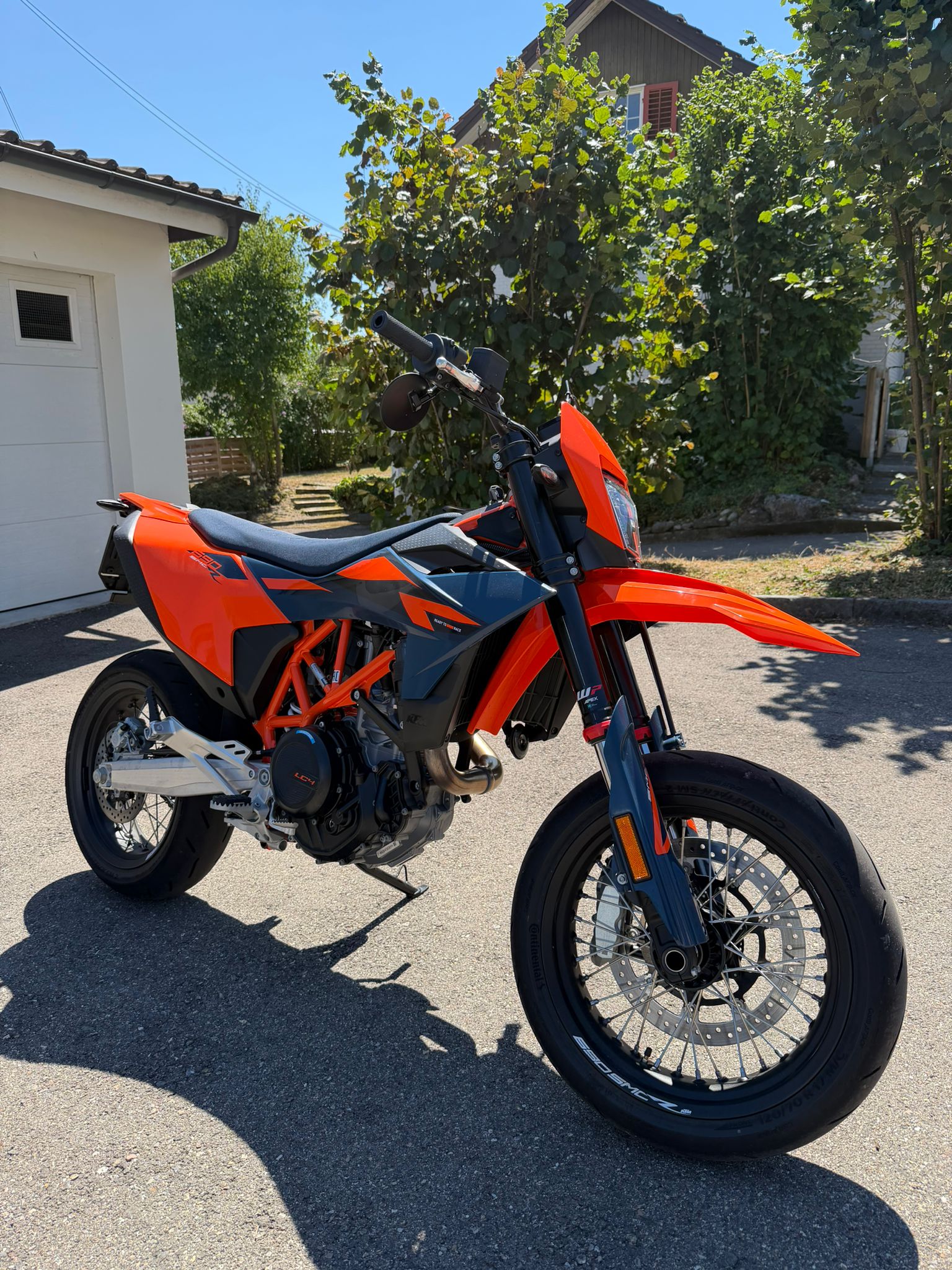 KTM 690 SMC R-image-5