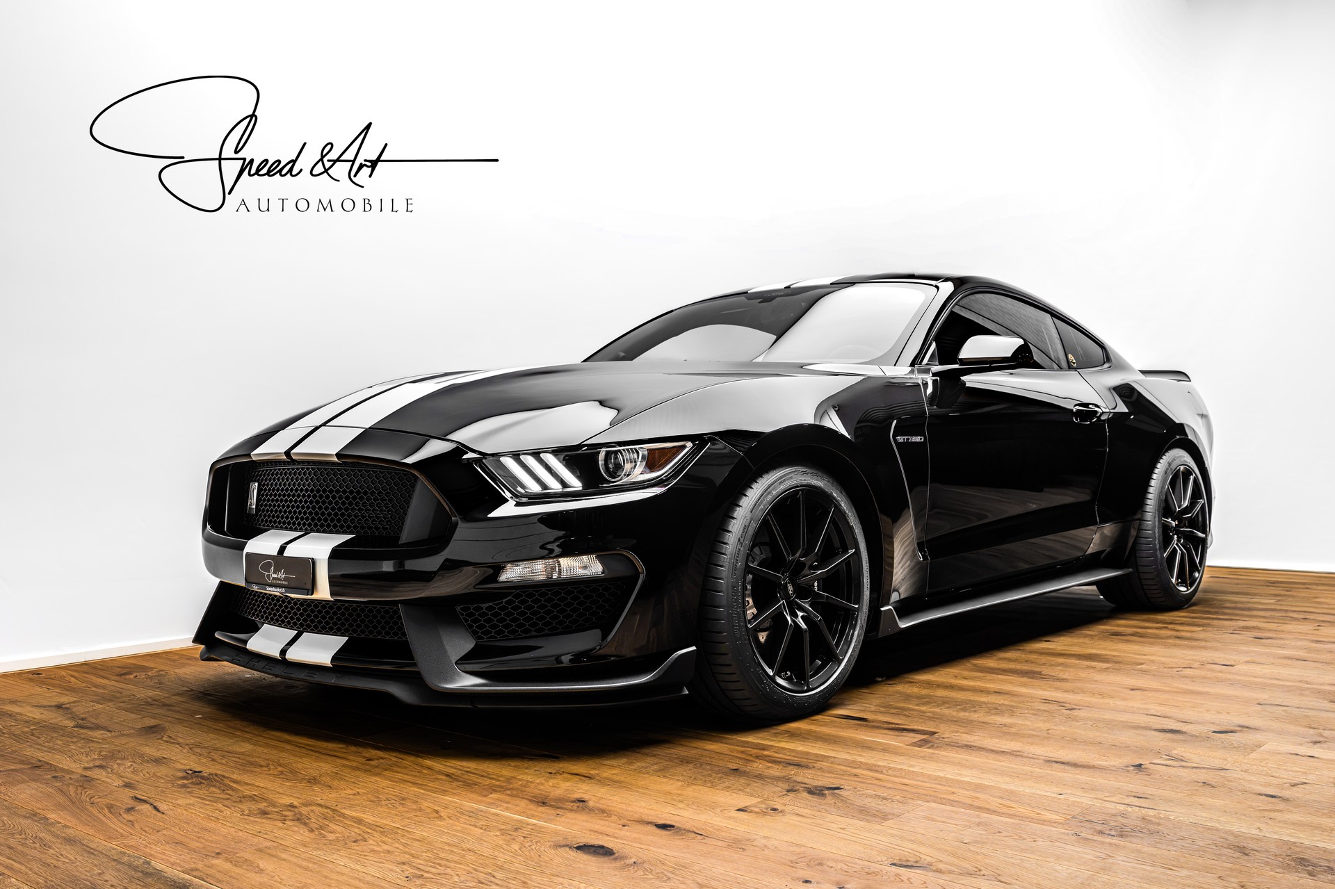 FORD Mustang Shelby GT 350 Track Pack | OHNE OPF-showroom-element-1
