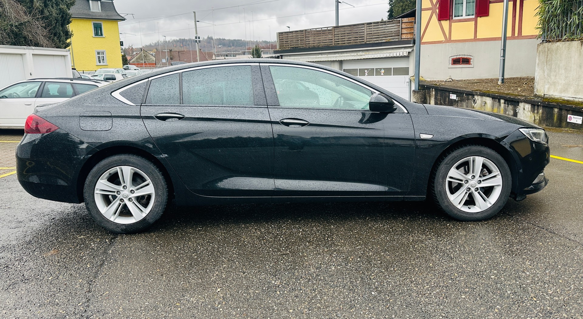 OPEL Insignia 1.5 T Grand Sport Excellence Automatic-image-3