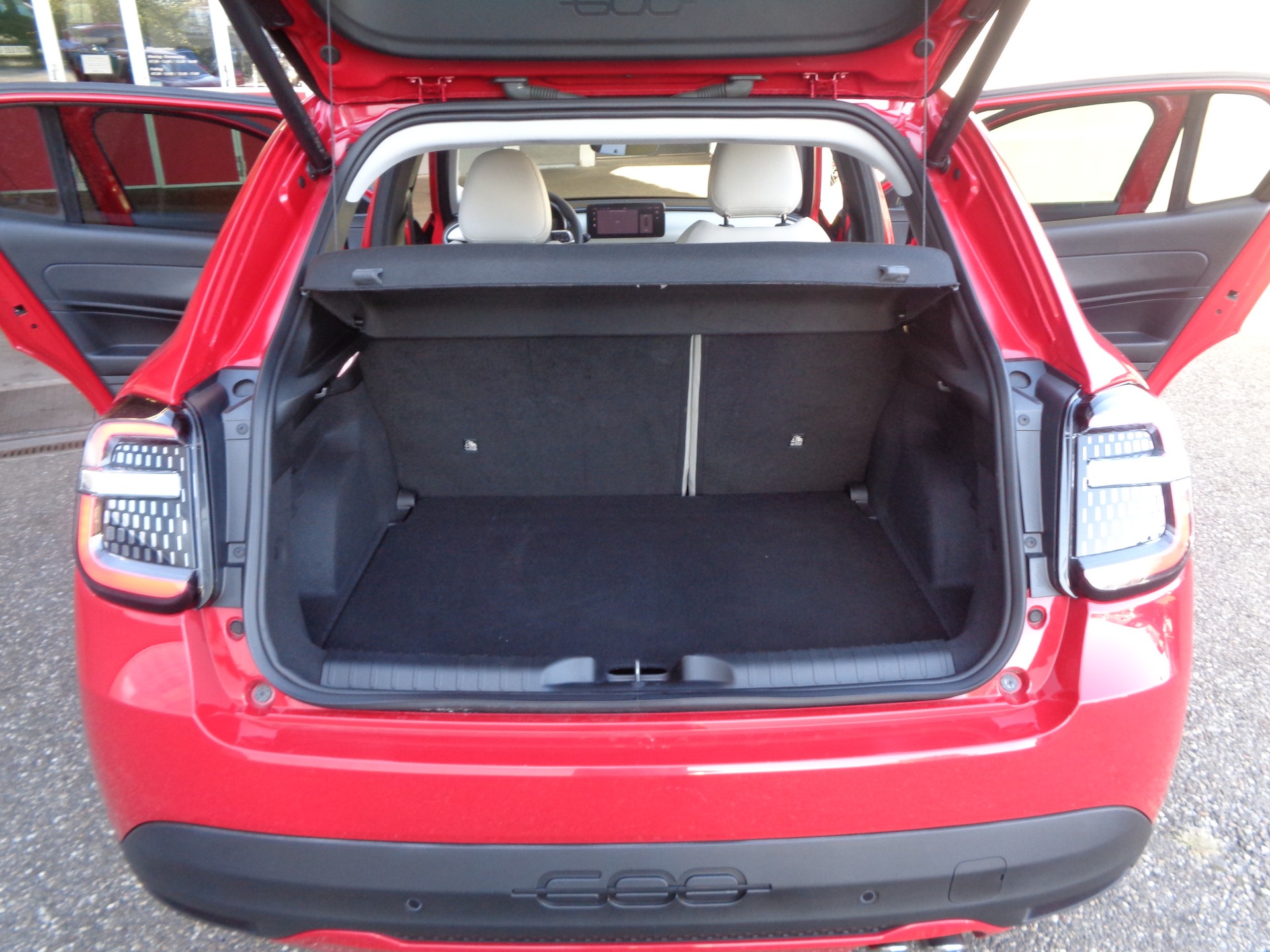 FIAT 600h MildHybrid La Prima-image-15