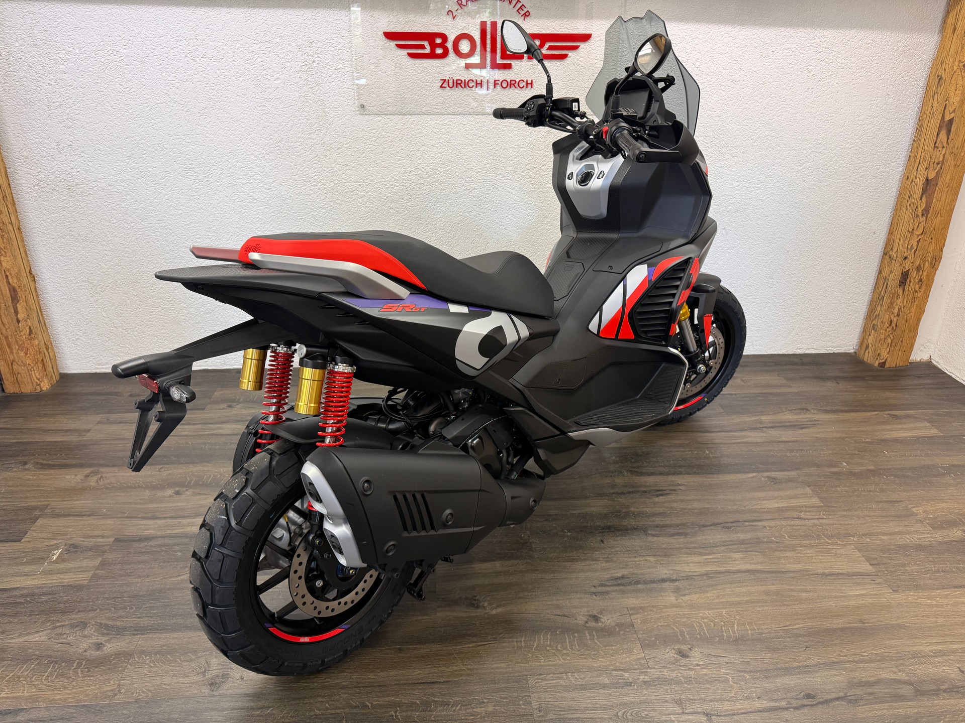APRILIA SR GT 400 Rally Replica-image-8