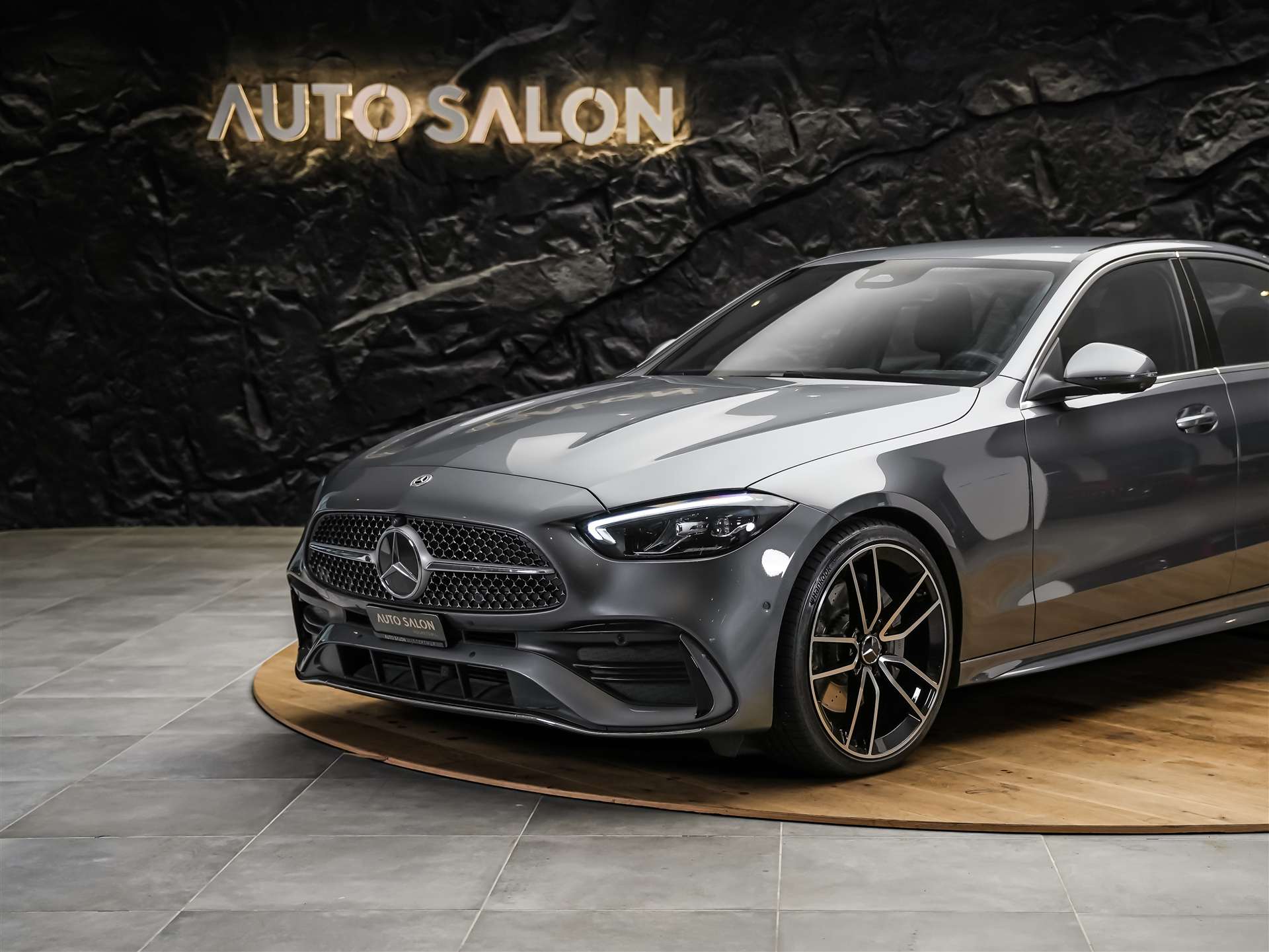 MERCEDES-BENZ C 300 d 4 Matic AMG Line *Werksgarantie*20" Felgen*-image-13