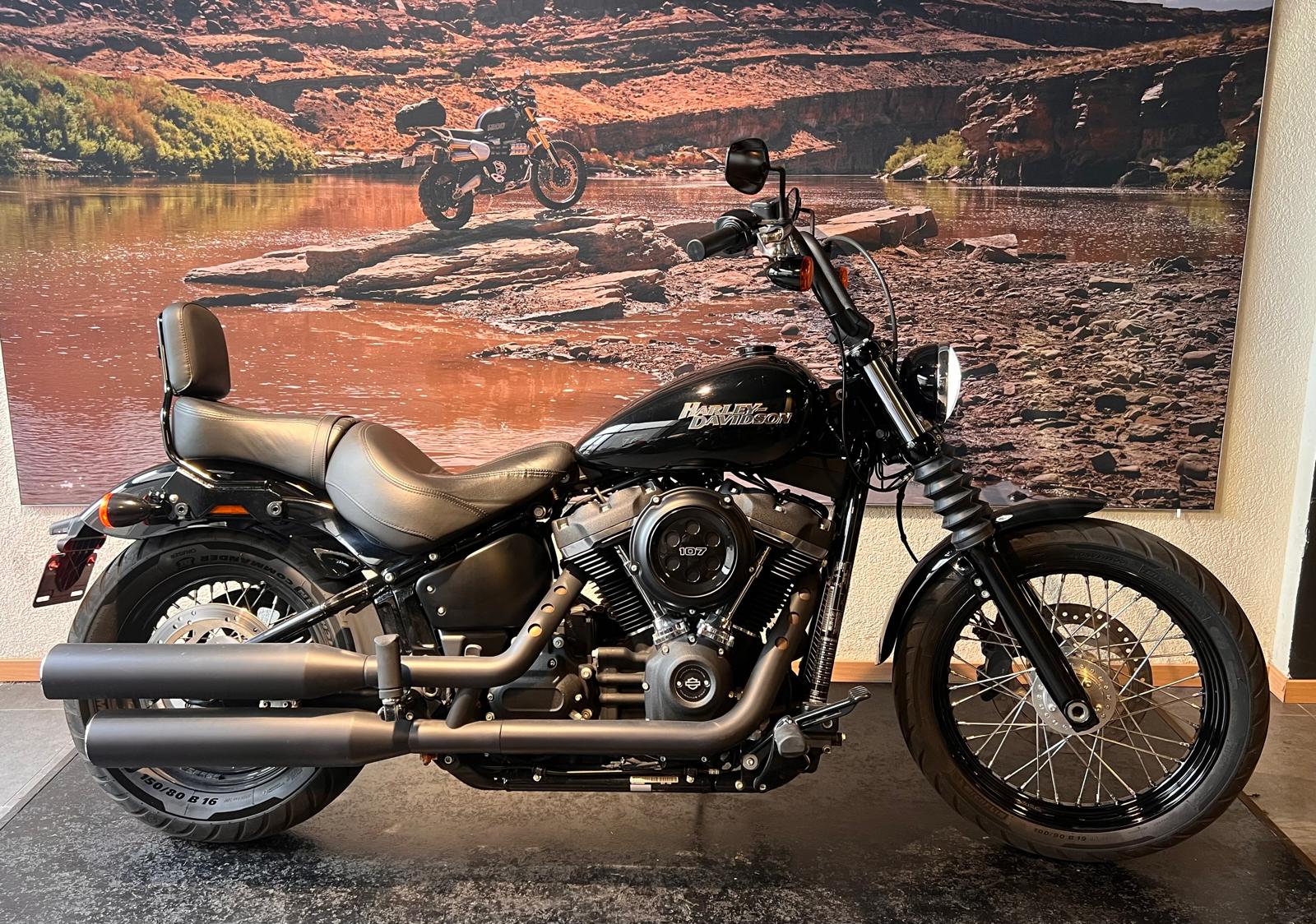 HARLEY-DAVIDSON FXBB Street Bob 107 ABS-image-0