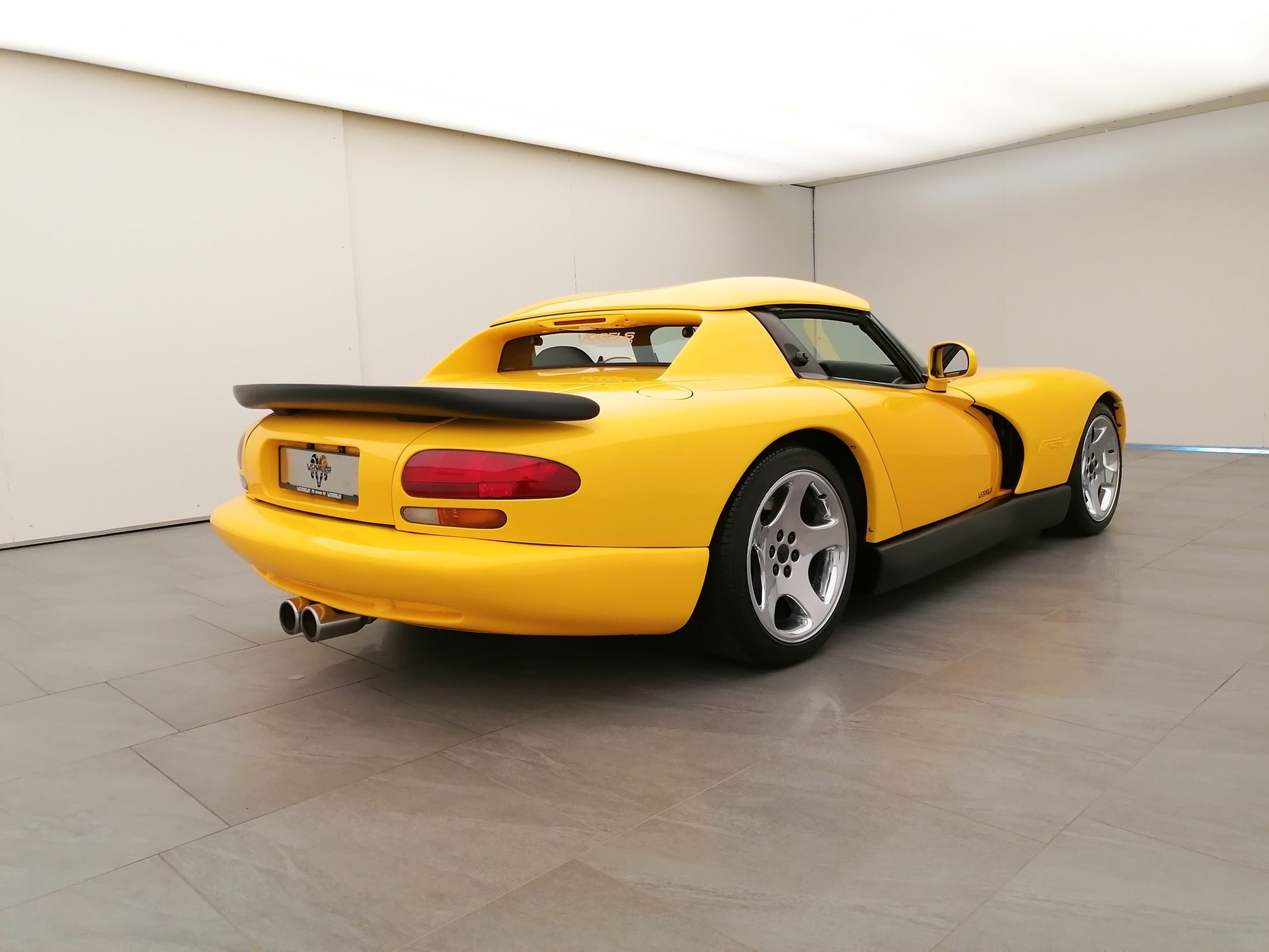 DODGE Viper RT/10 Targa-showroom-element-3