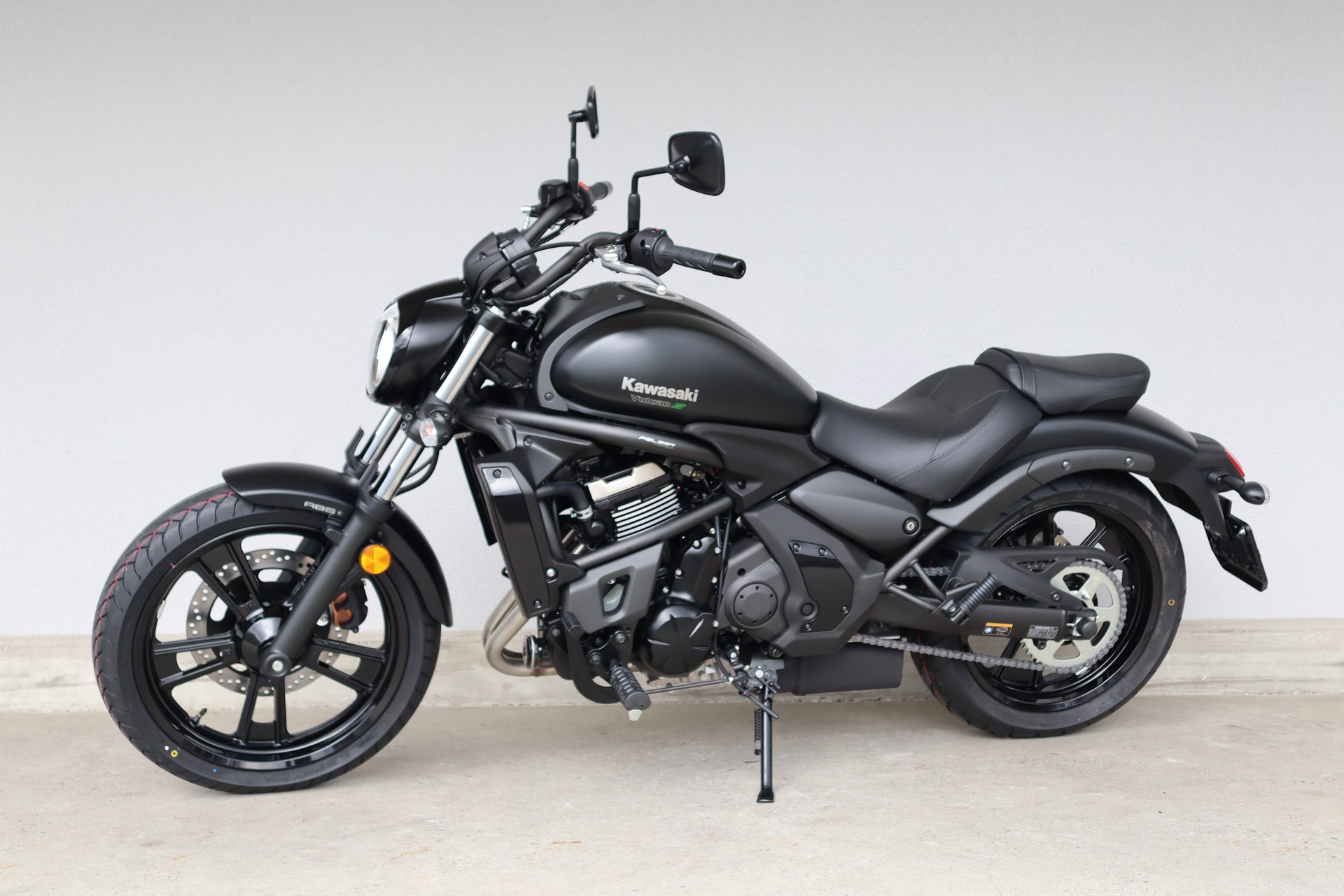 KAWASAKI Vulcan S-image-4