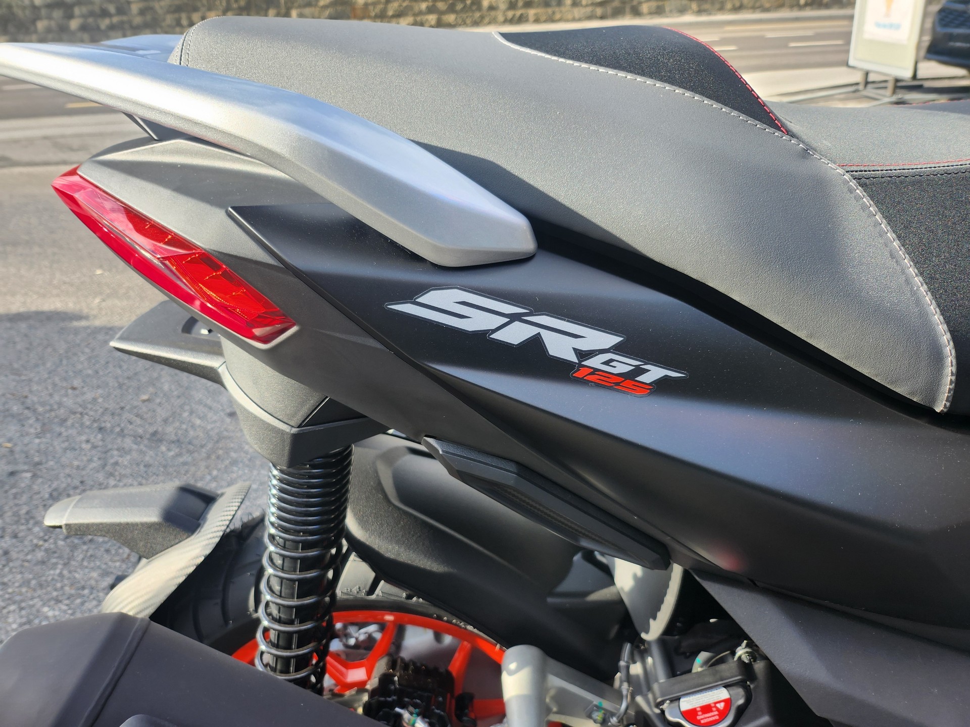 APRILIA SR 125 GT Sport CBS-image-4