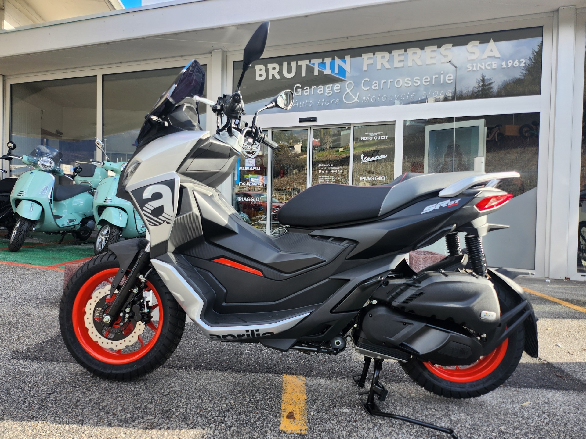 APRILIA SR 125 GT Sport CBS-image-6
