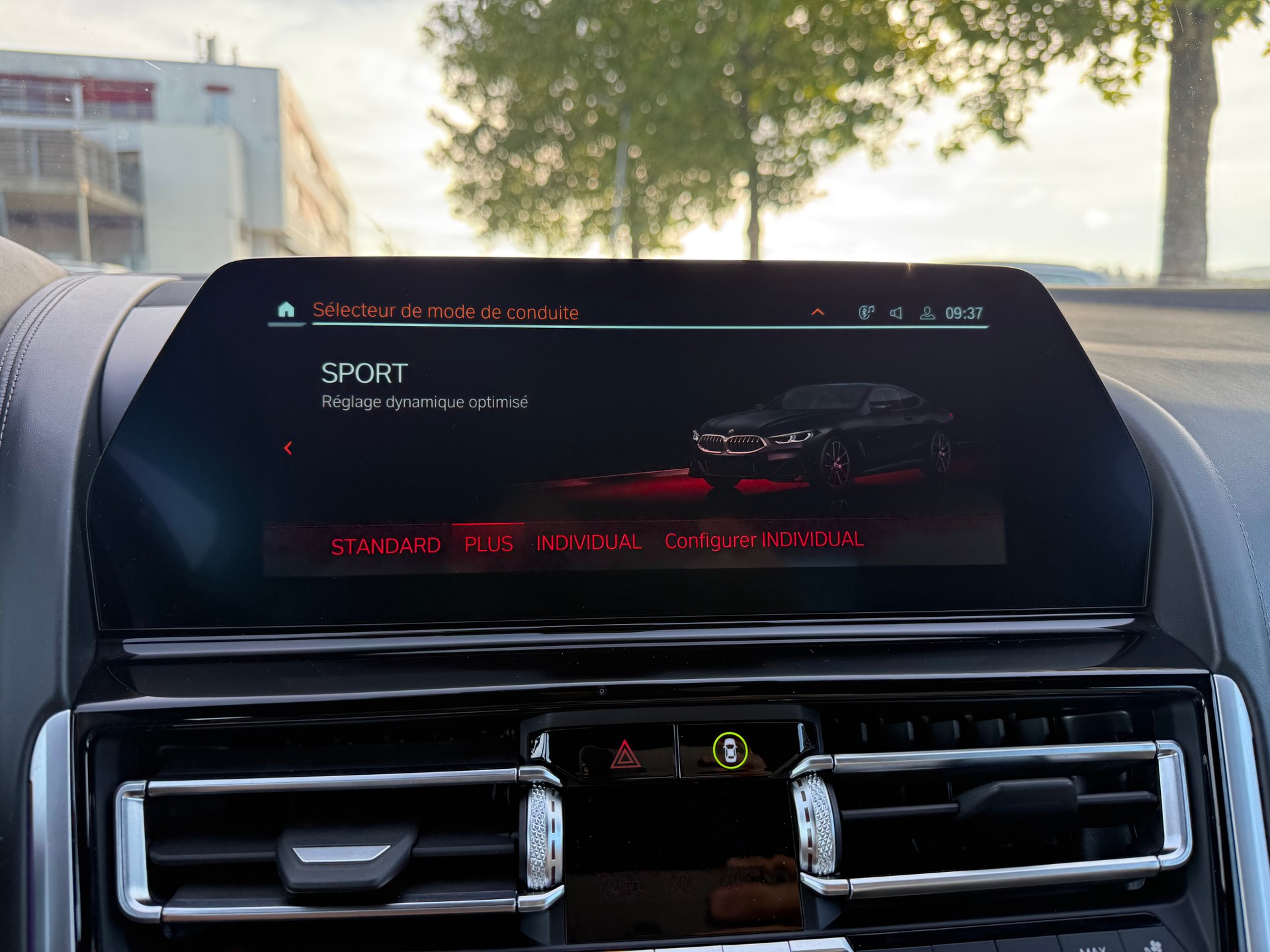 BMW M850i xDrive Steptronic-image-19