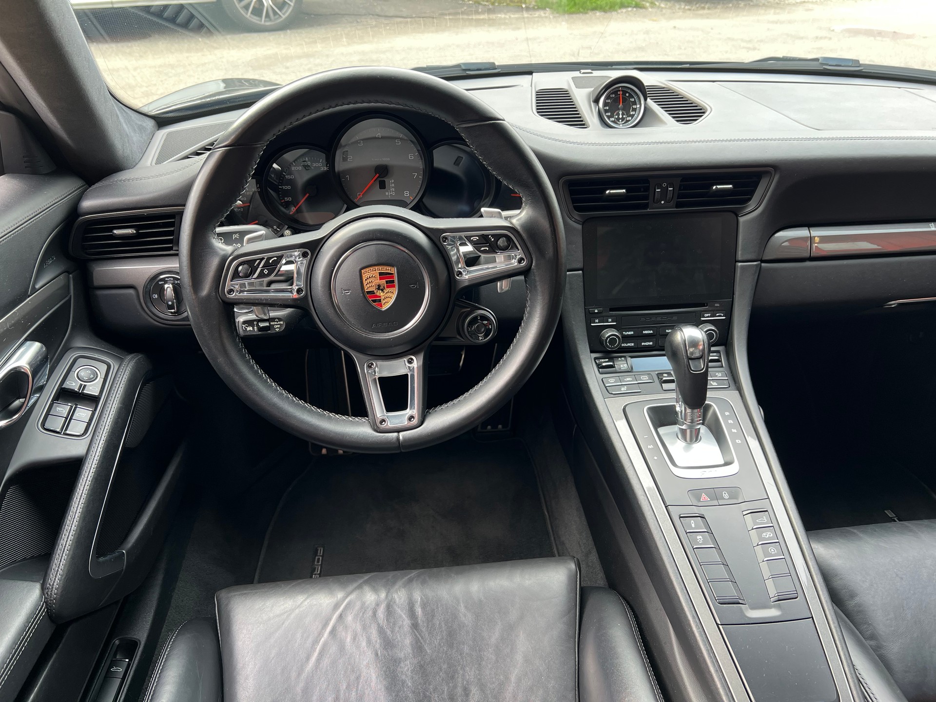 PORSCHE 911 Carrera 4S PDK // Approved-image-11