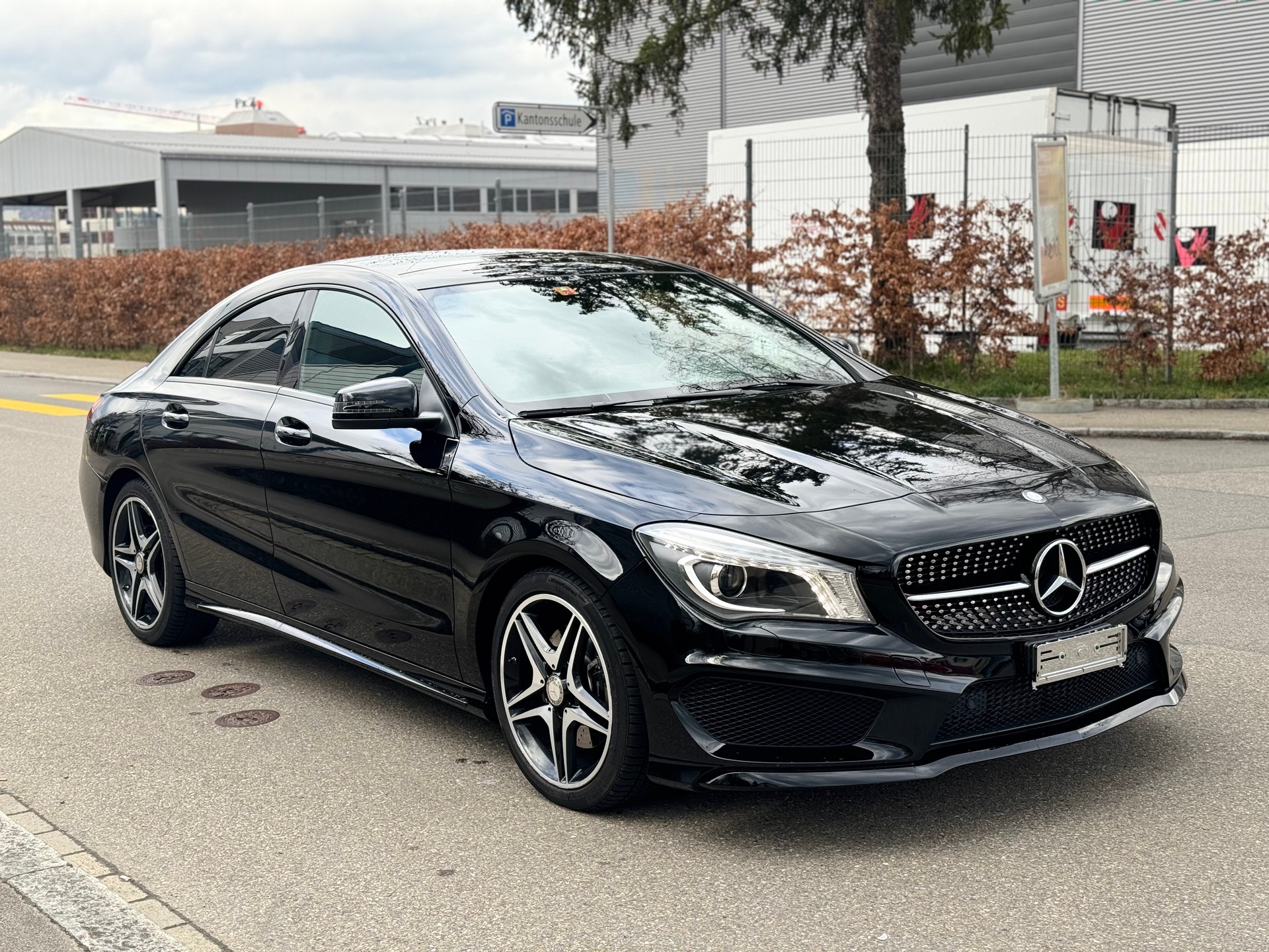 MERCEDES-BENZ CLA 250 AMG Line 7G-DCT-image-1